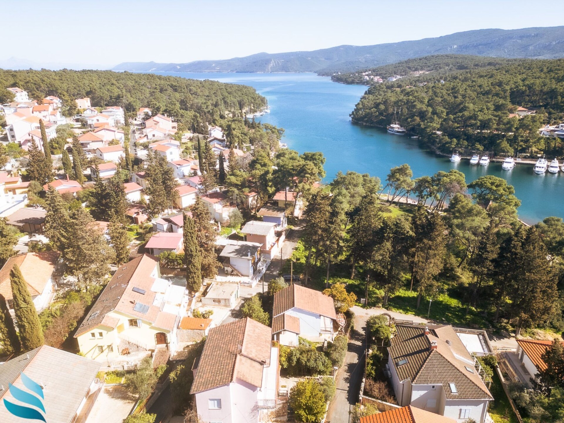 Appartement met balkon en zeezicht in Vrboska, vlak bij het strand - foto 7