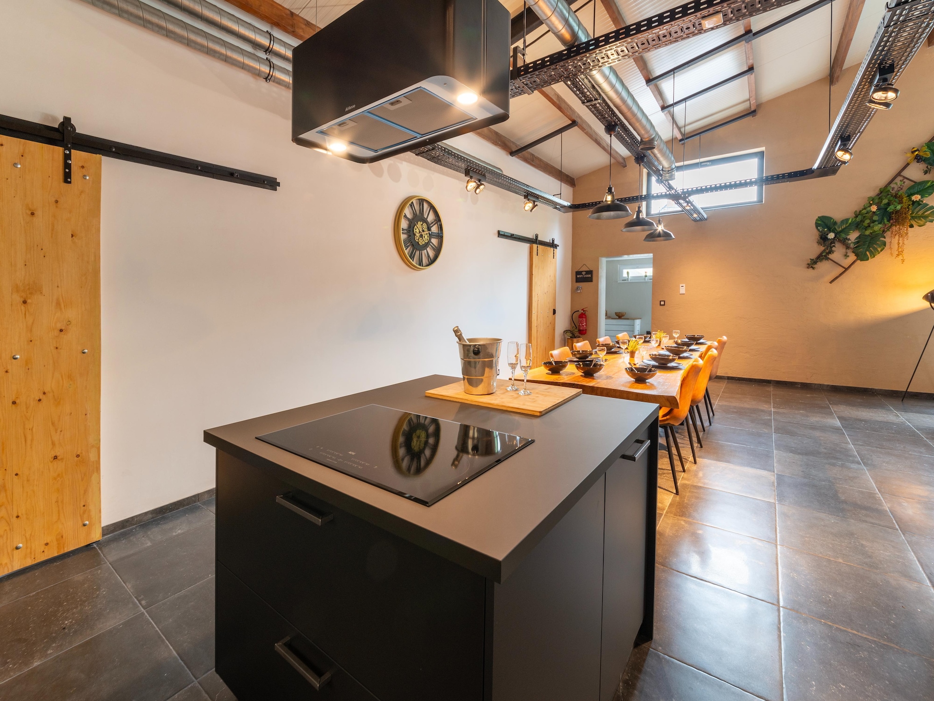 Gite à la ferme avec Piscine intérrieur sauna et bains à remous - foto 17
