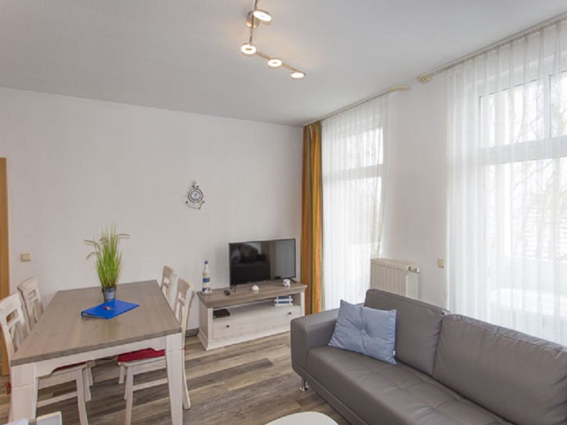 Knus appartement in Sellin, 300m van de Seebrücke en het strand - foto 10