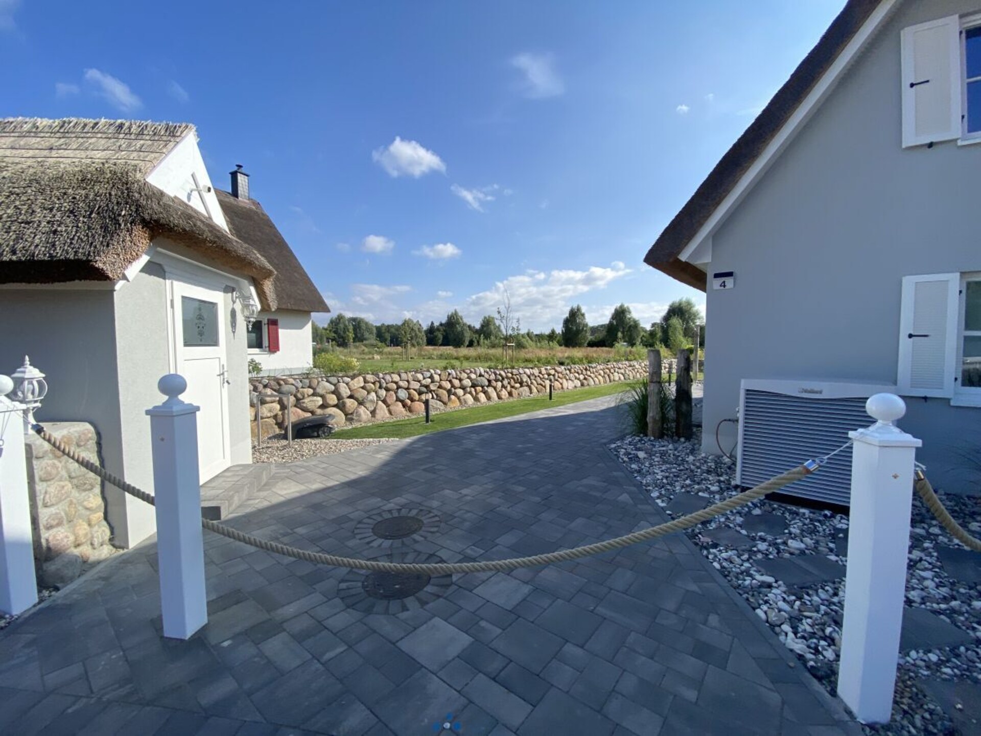 Exclusief rietgedekt vakantiehuis met sauna, open haard en zeezicht in Parow - foto 4