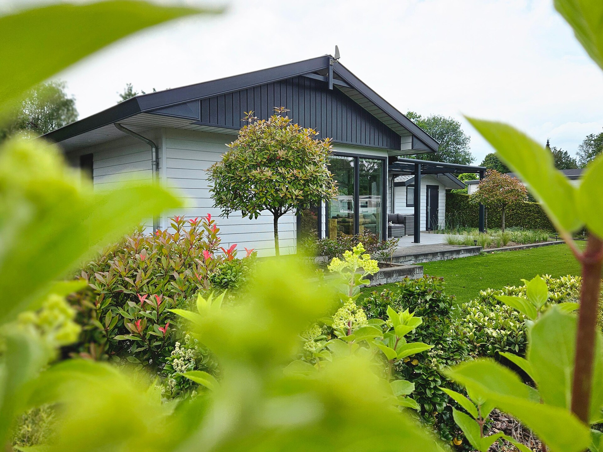 Bamboo House op de Veluwe: wellnessvilla aan rustig water voor 7 personen - foto 40