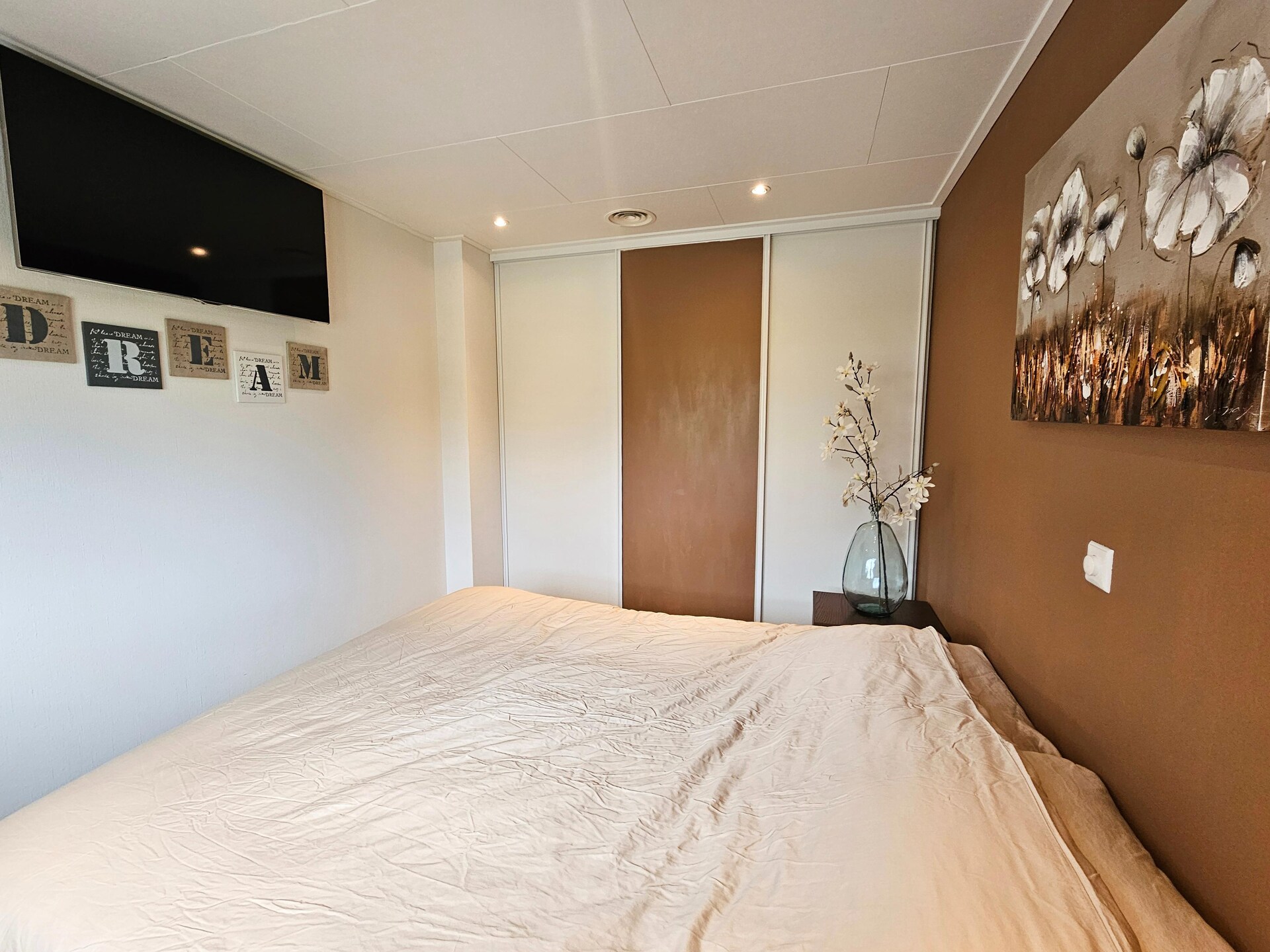 Bamboo House op de Veluwe: wellnessvilla aan rustig water voor 7 personen - foto 14