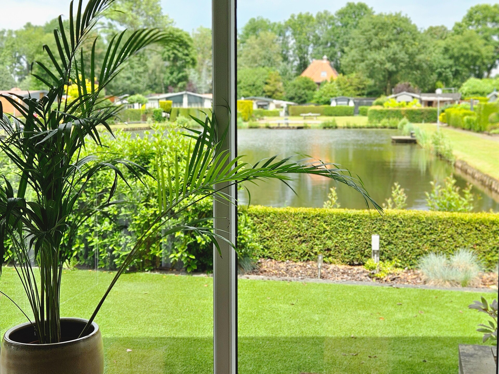 Bamboo House op de Veluwe: wellnessvilla aan rustig water voor 7 personen - foto 24