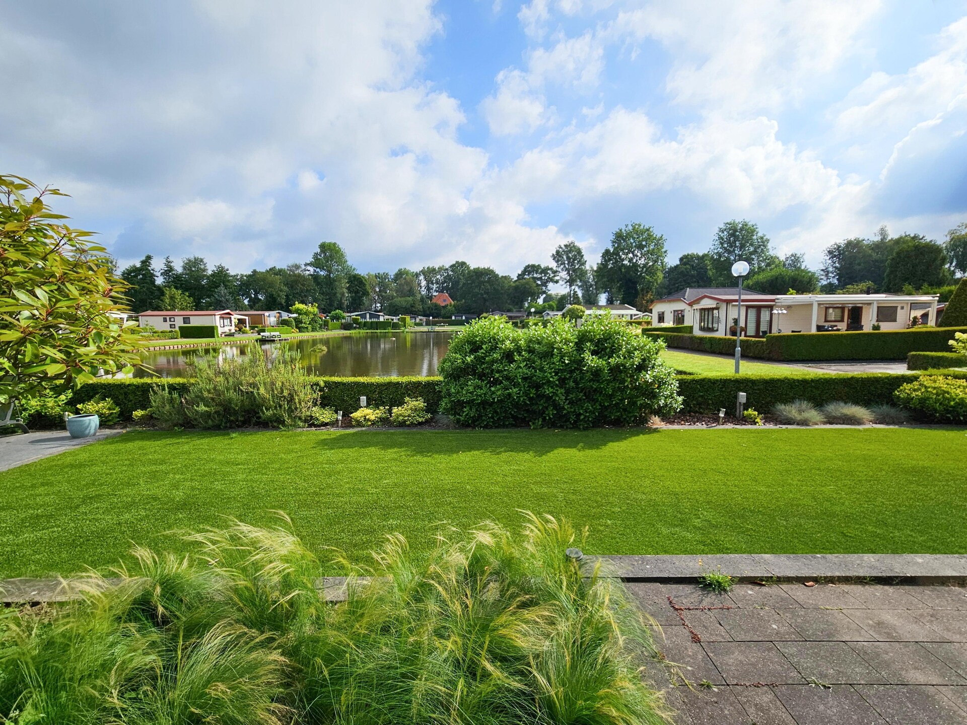 Bamboo House op de Veluwe: wellnessvilla aan rustig water voor 7 personen - foto 36