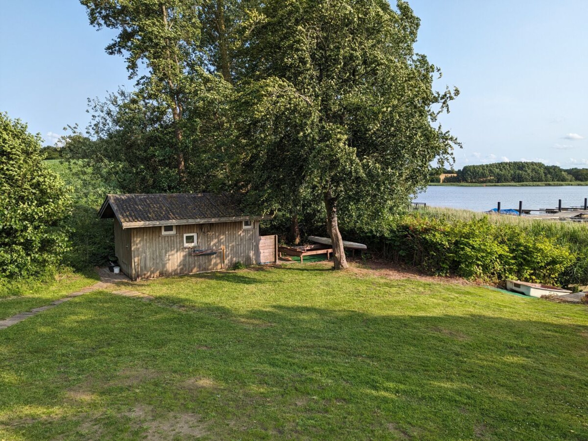 Vakantiehuis aan het water in Brodersby met eigen steiger en weids uitzicht - foto 9