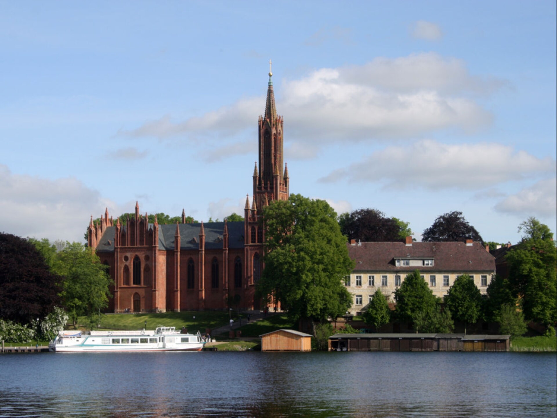 Artistiek Appartement Wohnlust 2 direct aan het Meer in Malchow - foto 18