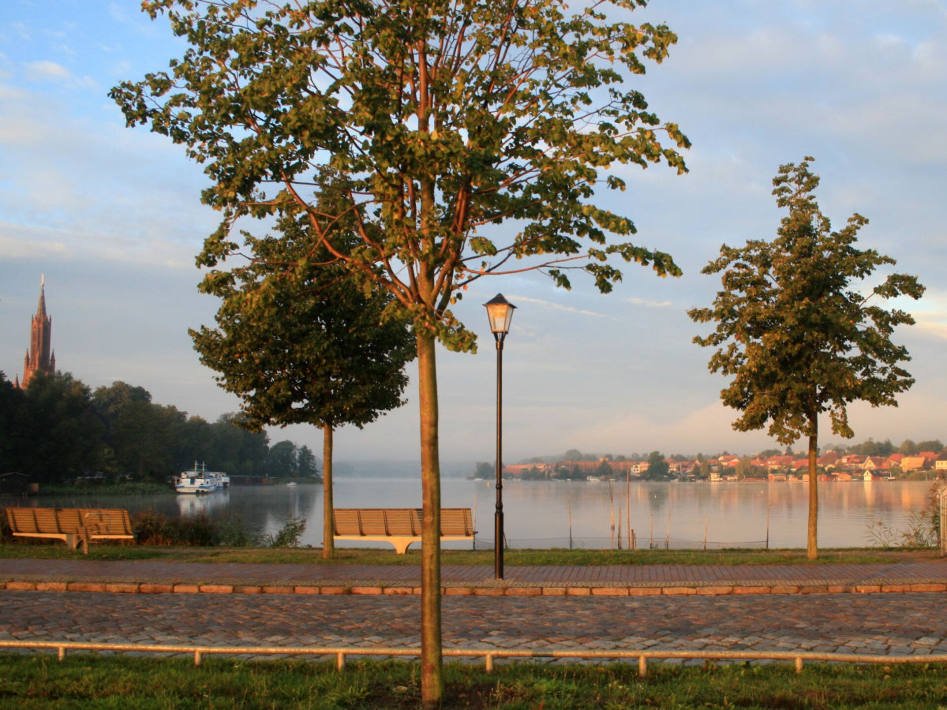 Artistiek Appartement Wohnlust 2 direct aan het Meer in Malchow - foto 20