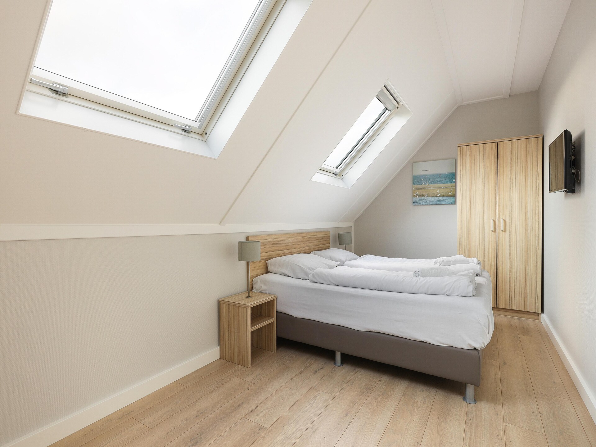 Halfvrijstaand vakantiehuis met tuin, 700m van strand, huisdieren welkom - foto 4