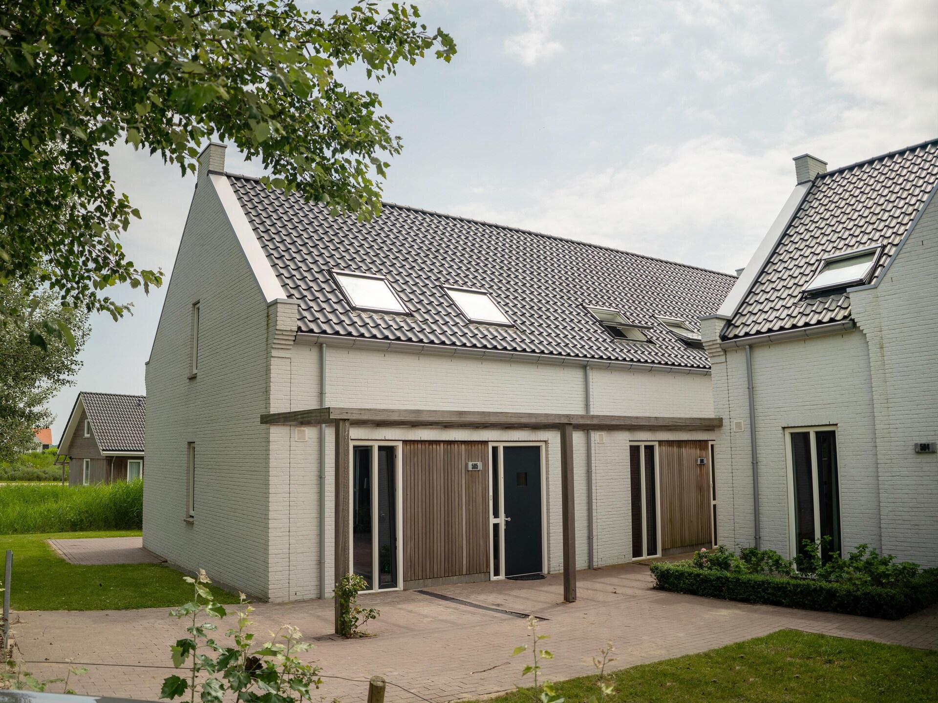 Halfvrijstaand vakantiehuis met tuin, 700m van strand, huisdieren welkom - foto 5