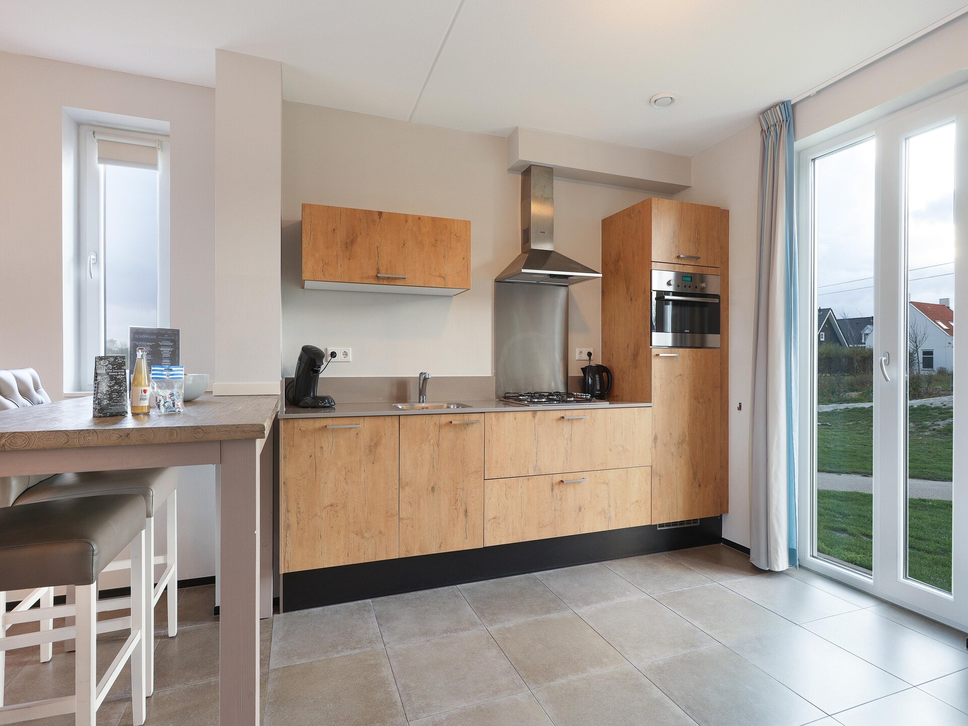 Halfvrijstaand vakantiehuis met tuin, 700m van strand, huisdieren welkom - foto 16