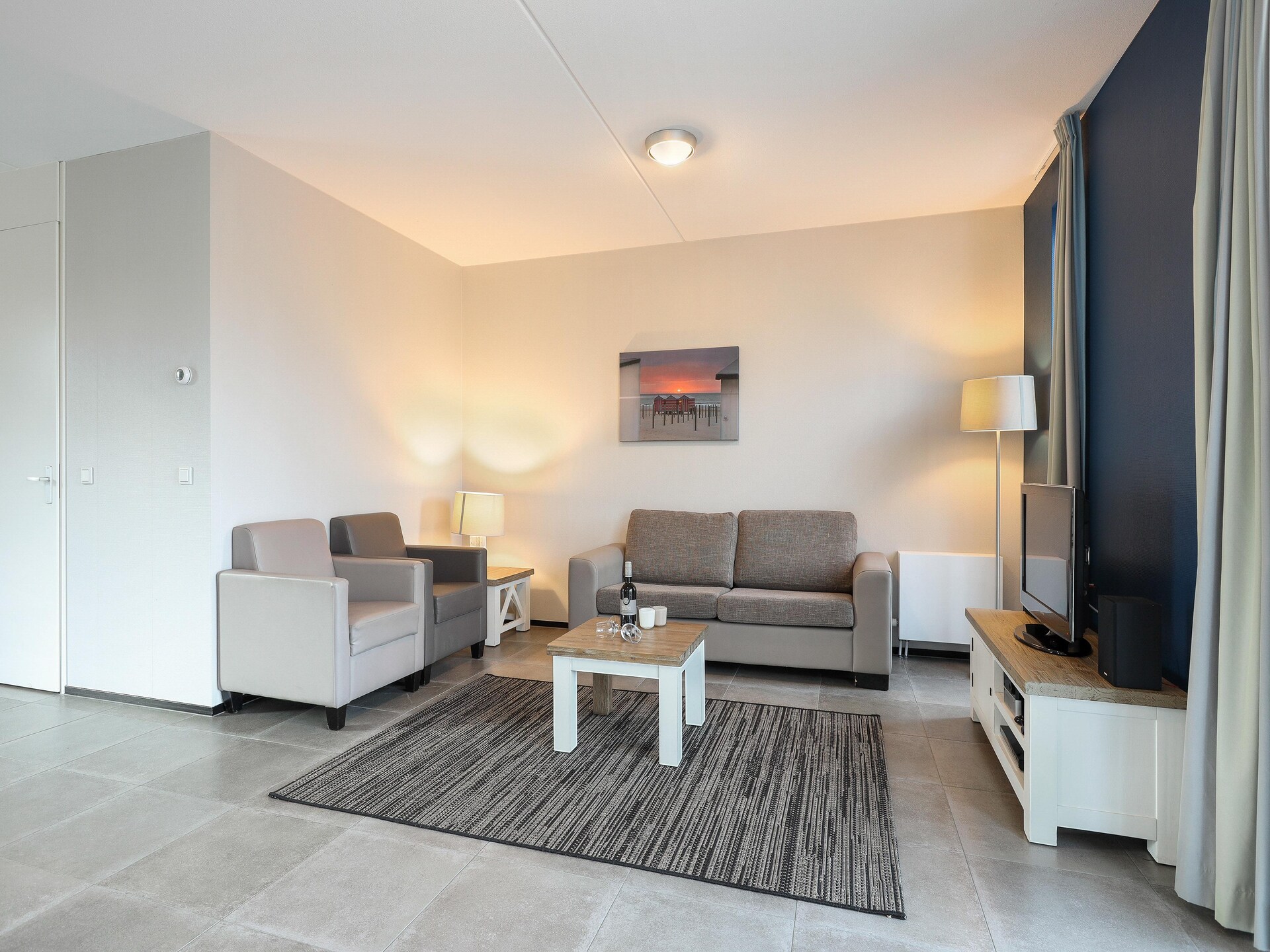 Halfvrijstaand vakantiehuis met tuin, 700m van strand, huisdieren welkom - foto 6