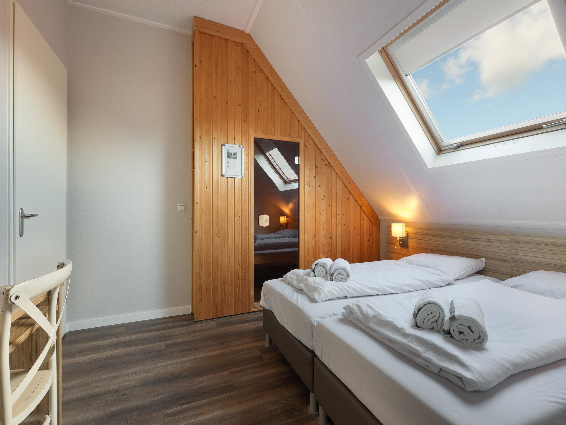 Luxe vakantiehuis met sauna op 700m van het strand in Nieuwvliet - foto 19