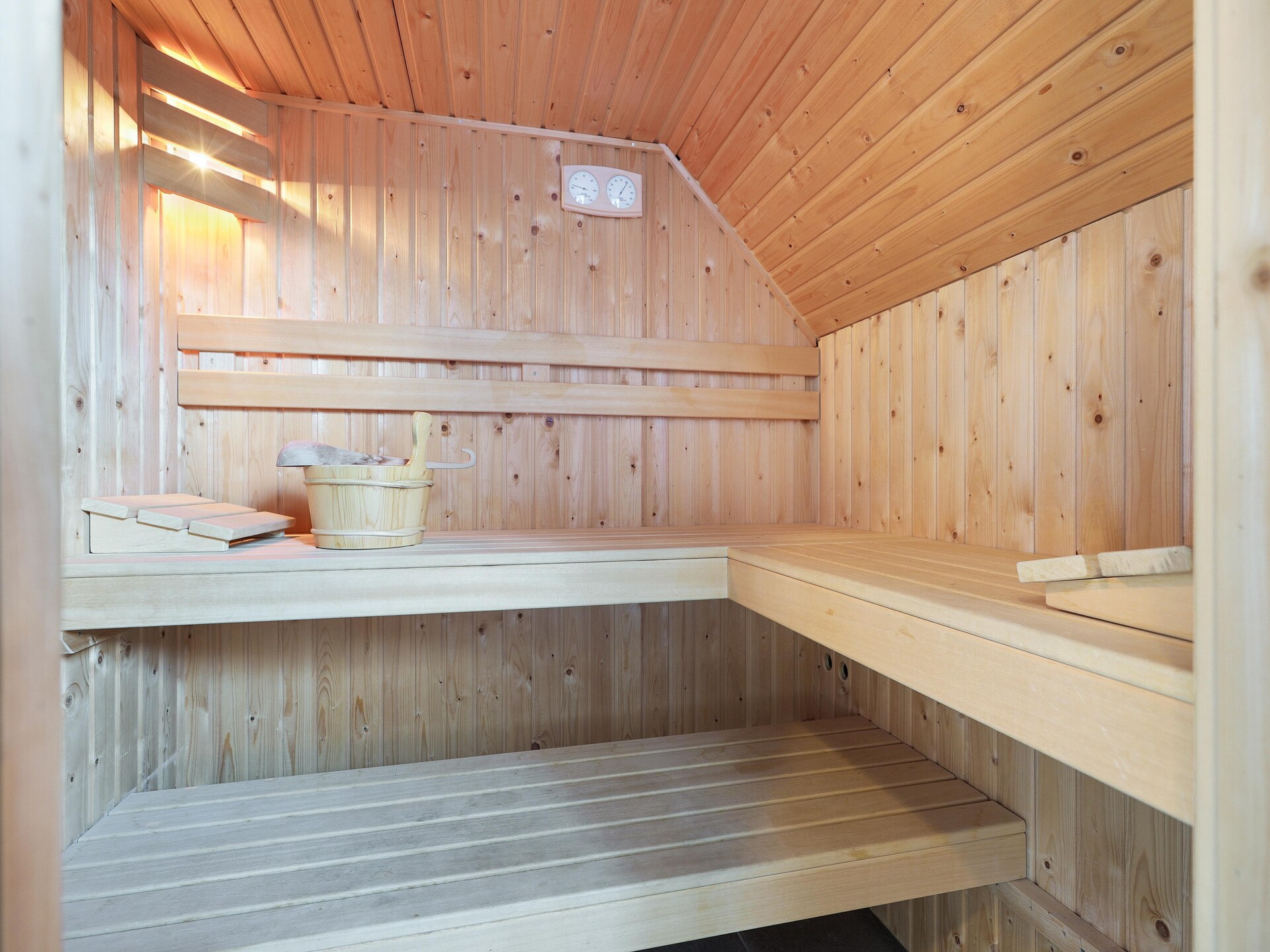 Luxe vakantiehuis met sauna op 700m van het strand in Nieuwvliet - foto 38