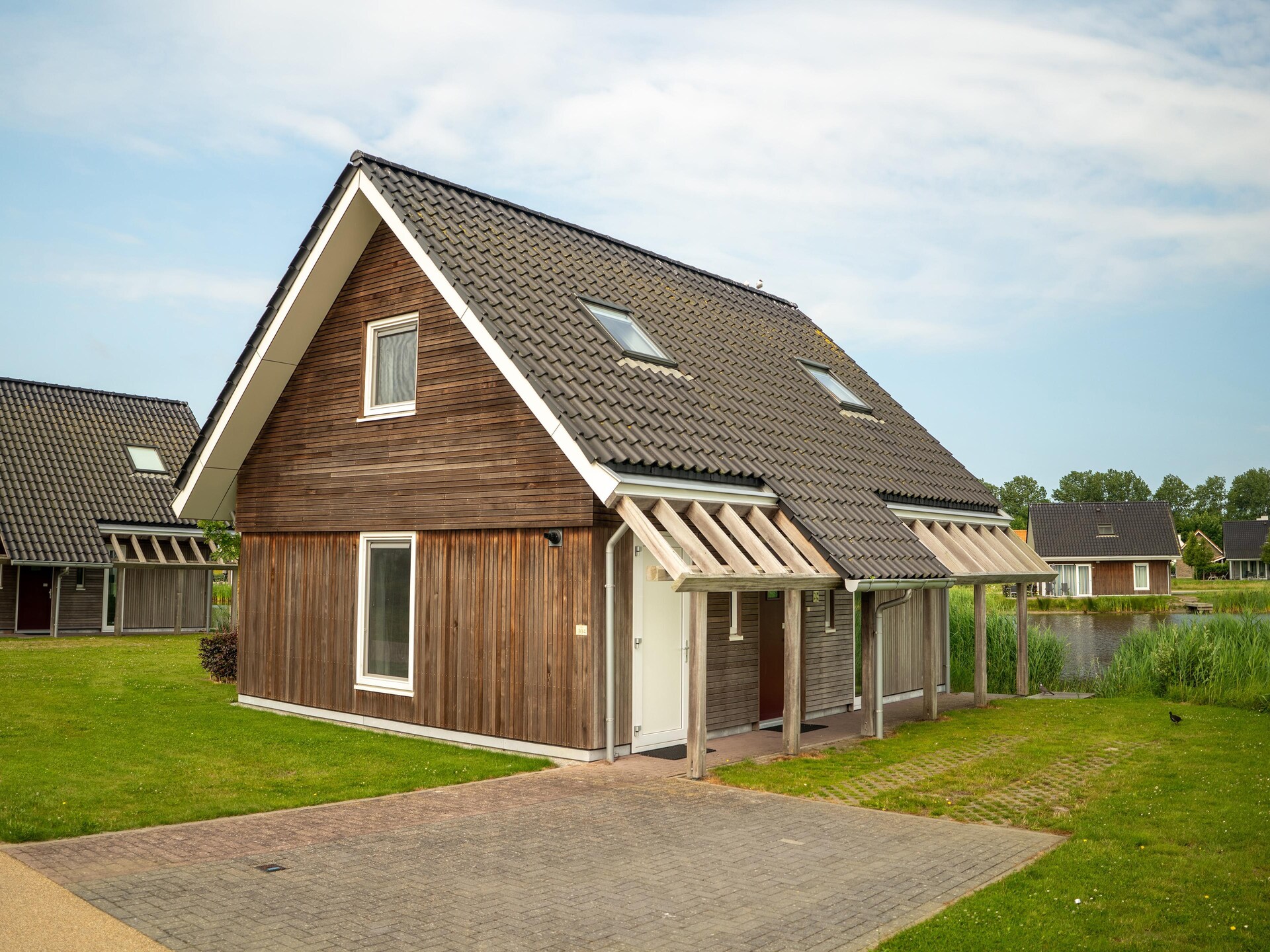 Vrijstaand vakantiehuis aan het water in Nieuwvliet, 700m van strand - foto 17