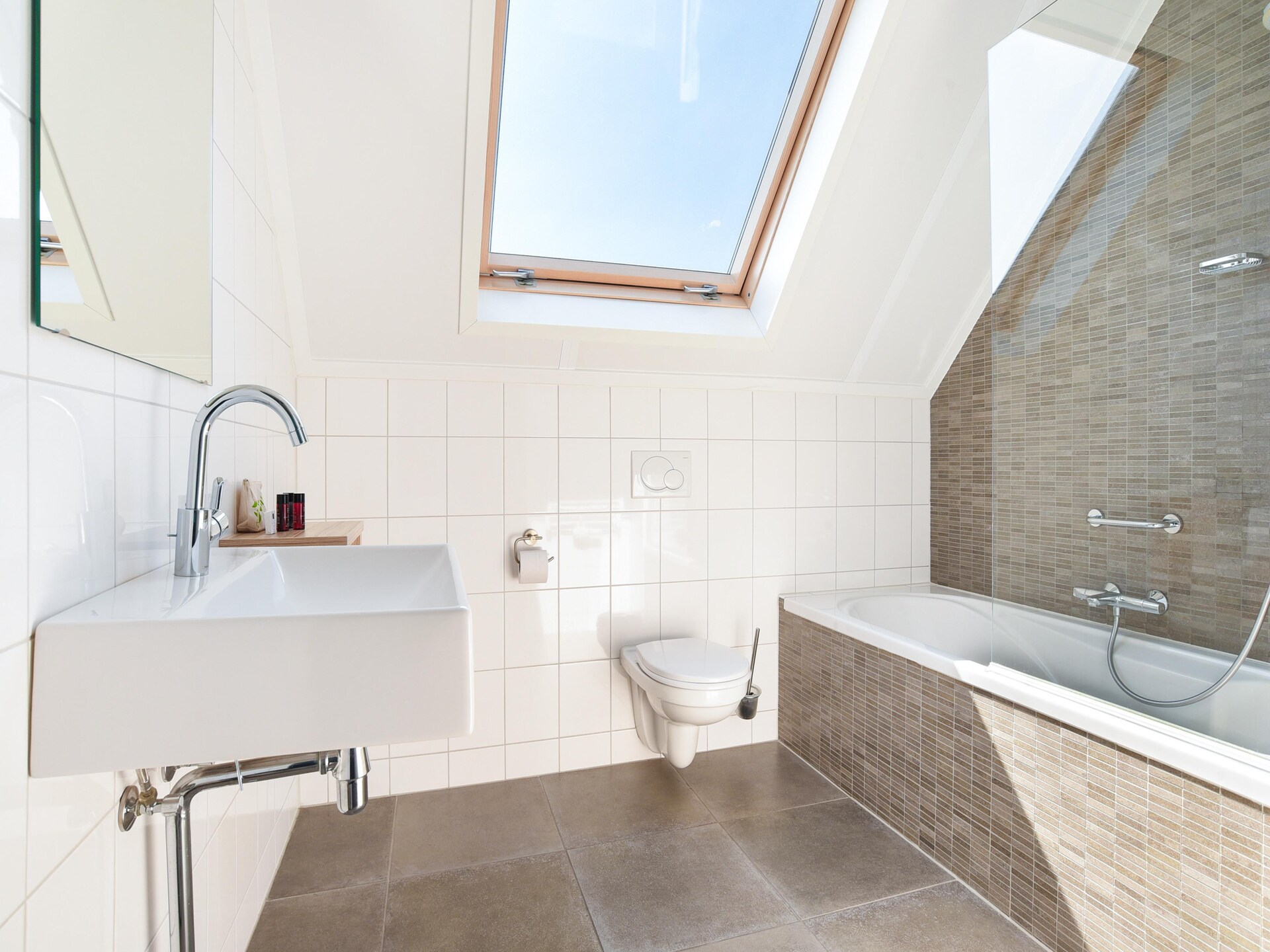 Luxe vrijstaand vakantiehuis met sauna op 700m van zee in Nieuwvliet - foto 23