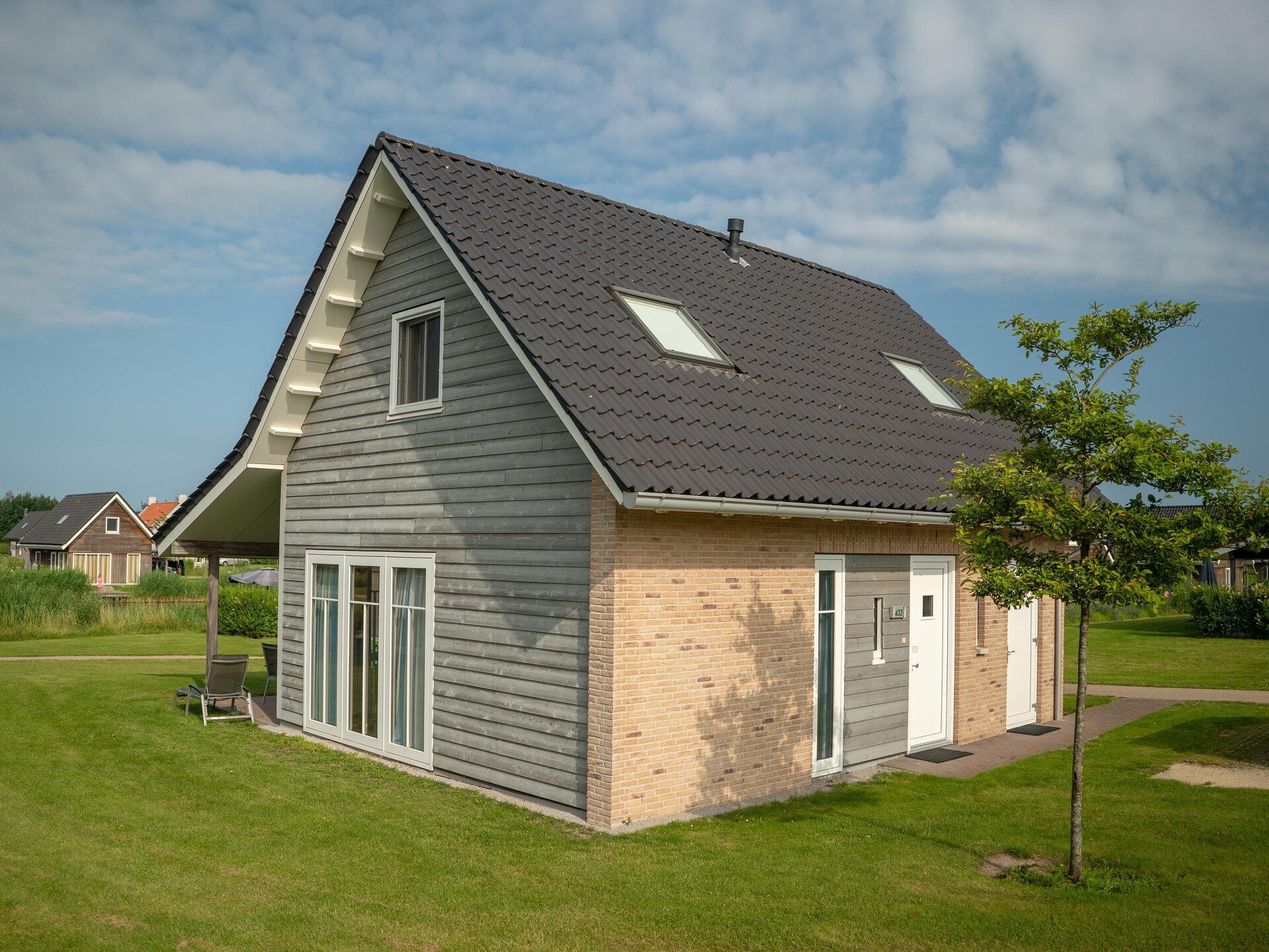 Luxe vrijstaand vakantiehuis met sauna op 700m van zee in Nieuwvliet - foto 7