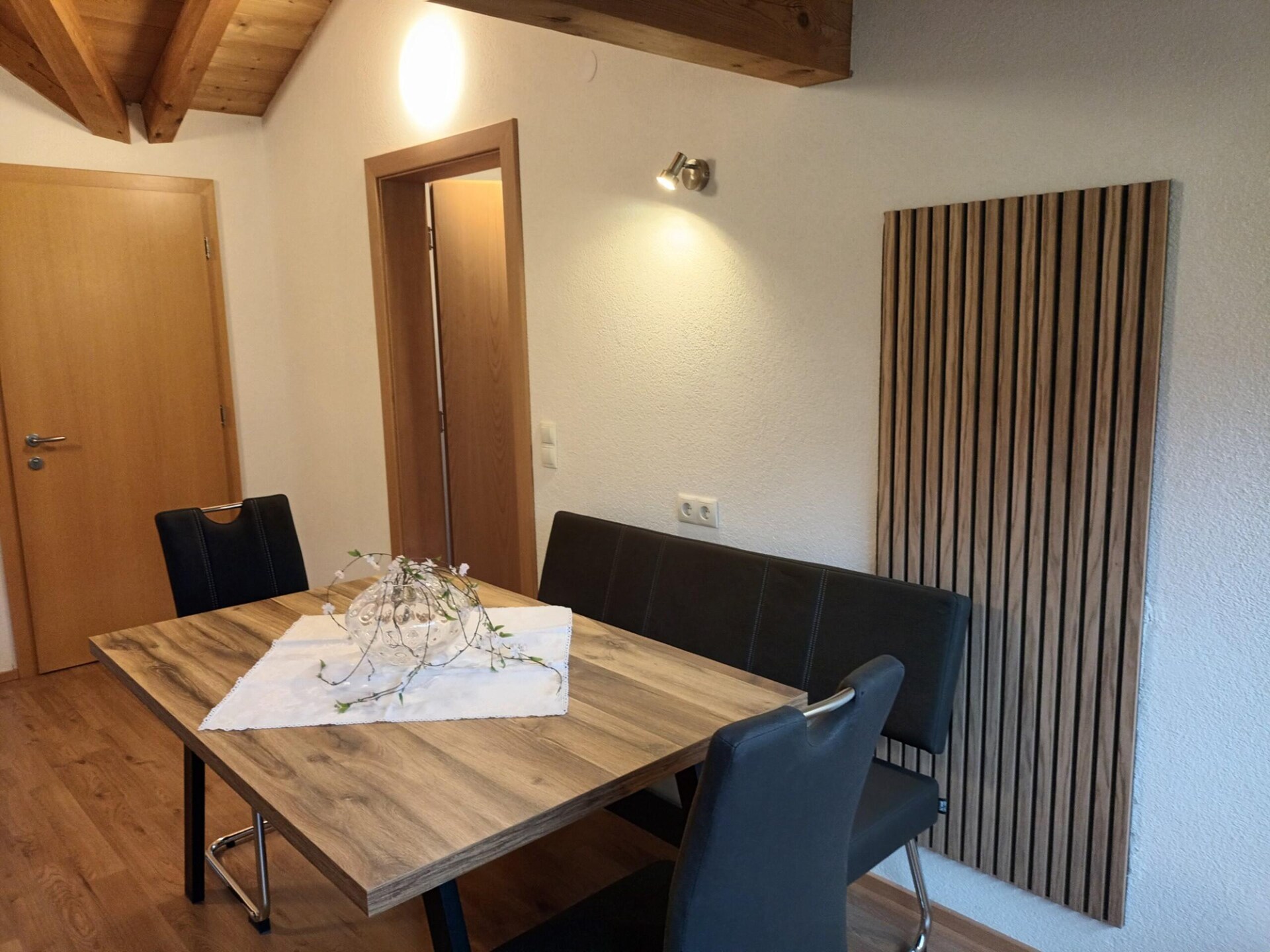 Venetblick: Gezellig appartement in Hochgallmigg met panoramisch uitzicht - foto 4