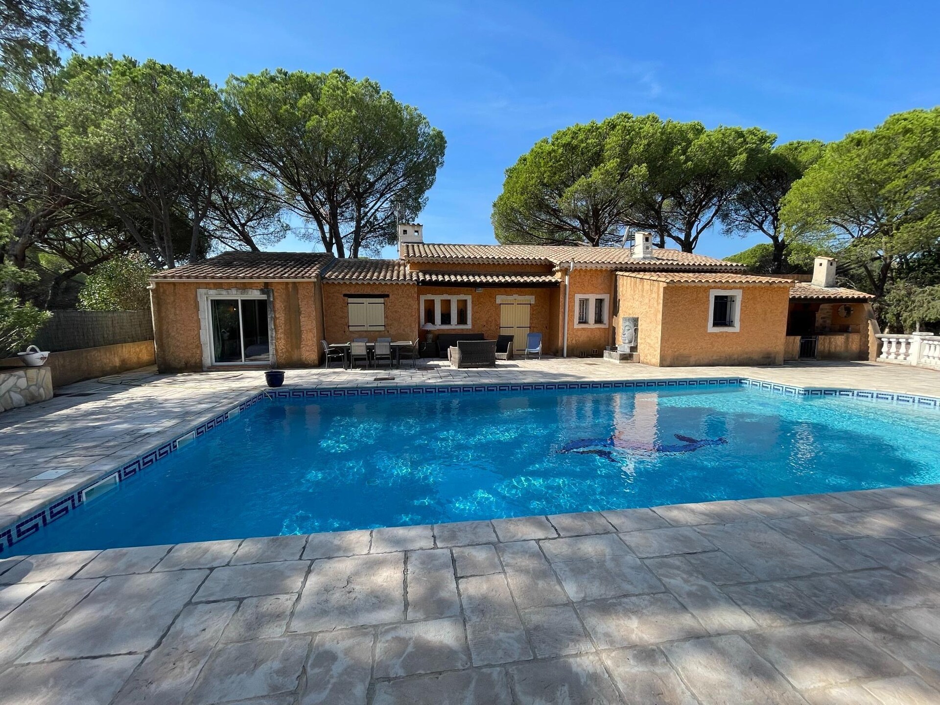 Villa Polau: Ruim vakantiehuis met privézwembad in de bossen van Vidauban - foto 11