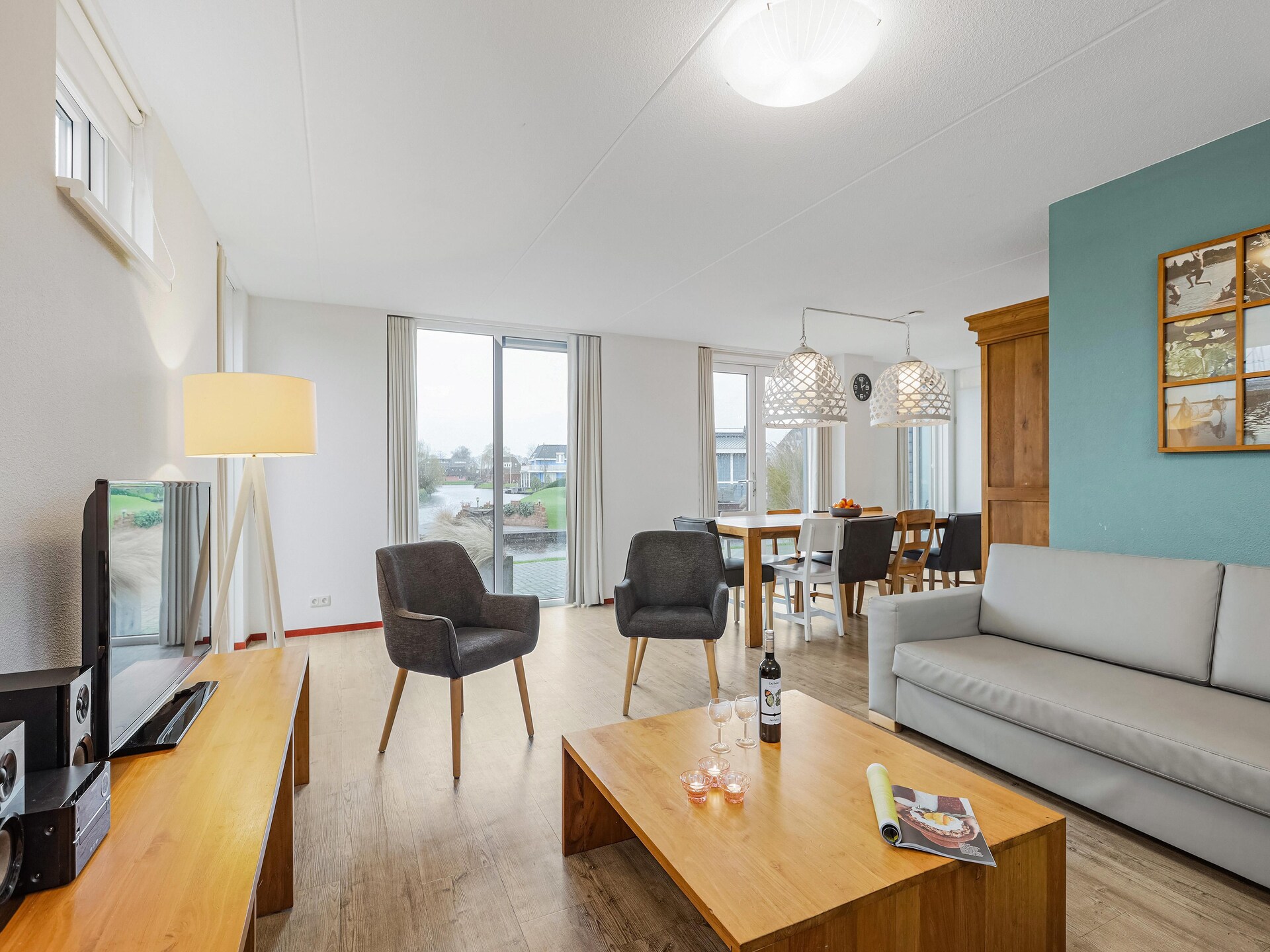 Luxe vakantiehuis met privé zwembad aan water op Waterpark De Bloemert - foto 6