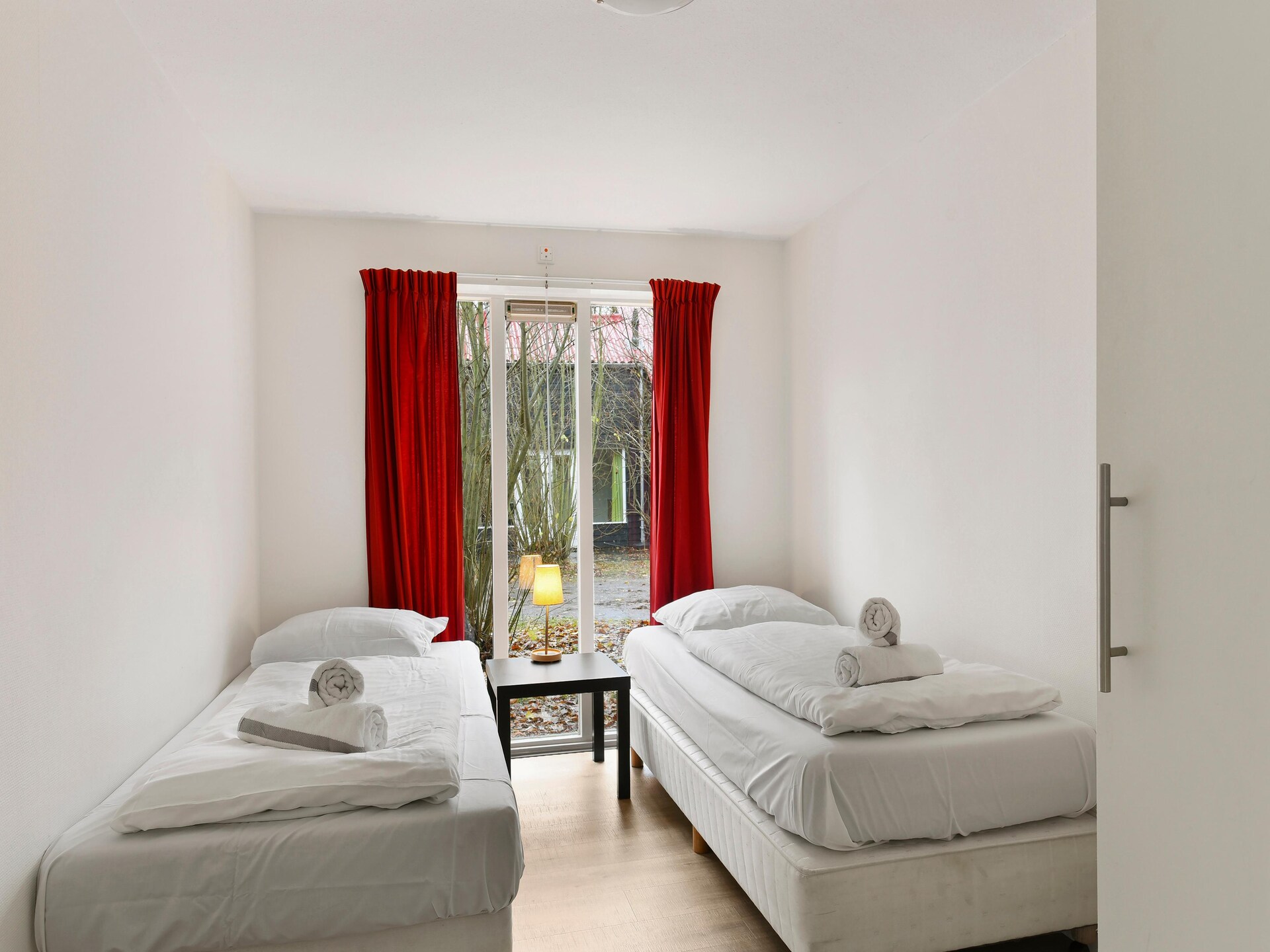 Luxe vrijstaand vakantiehuis voor 12 personen aan het Zuidlaardermeer - foto 8