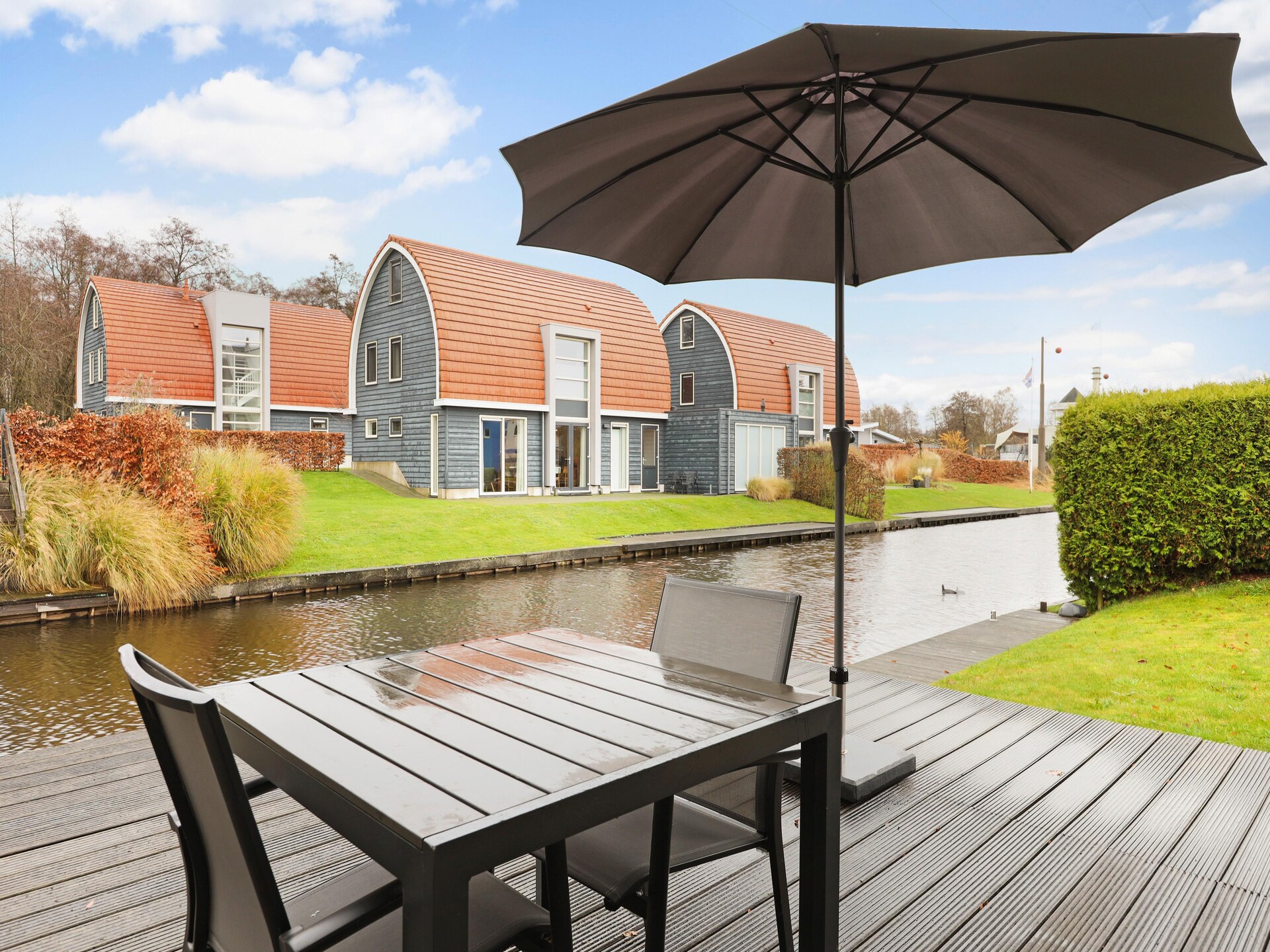 Romantisch waterbungalow voor 2 personen aan Zuidlaardermeer in Drenthe - foto 8