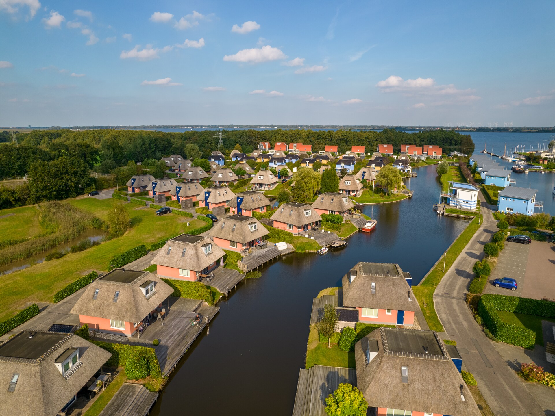 Vrijstaand vakantiehuis aan het water op Waterpark De Bloemert - foto 28