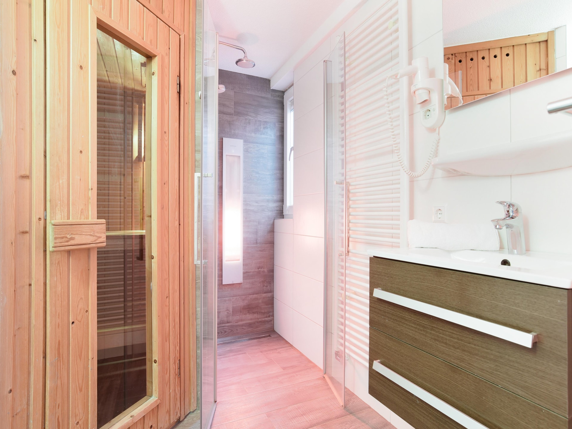 Vrijstaand vakantiehuis met sauna aan het Grevelingenmeer, 6 pers. - foto 10