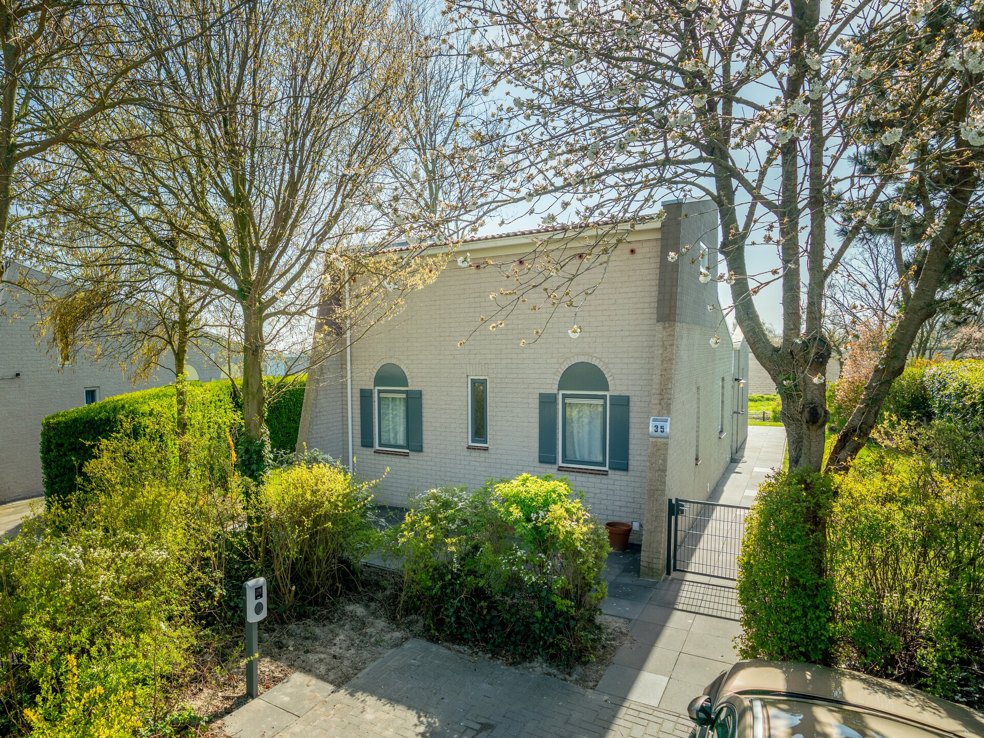 Vrijstaand vakantiehuis aan Grevelingenmeer met sauna en uitzicht - foto 2