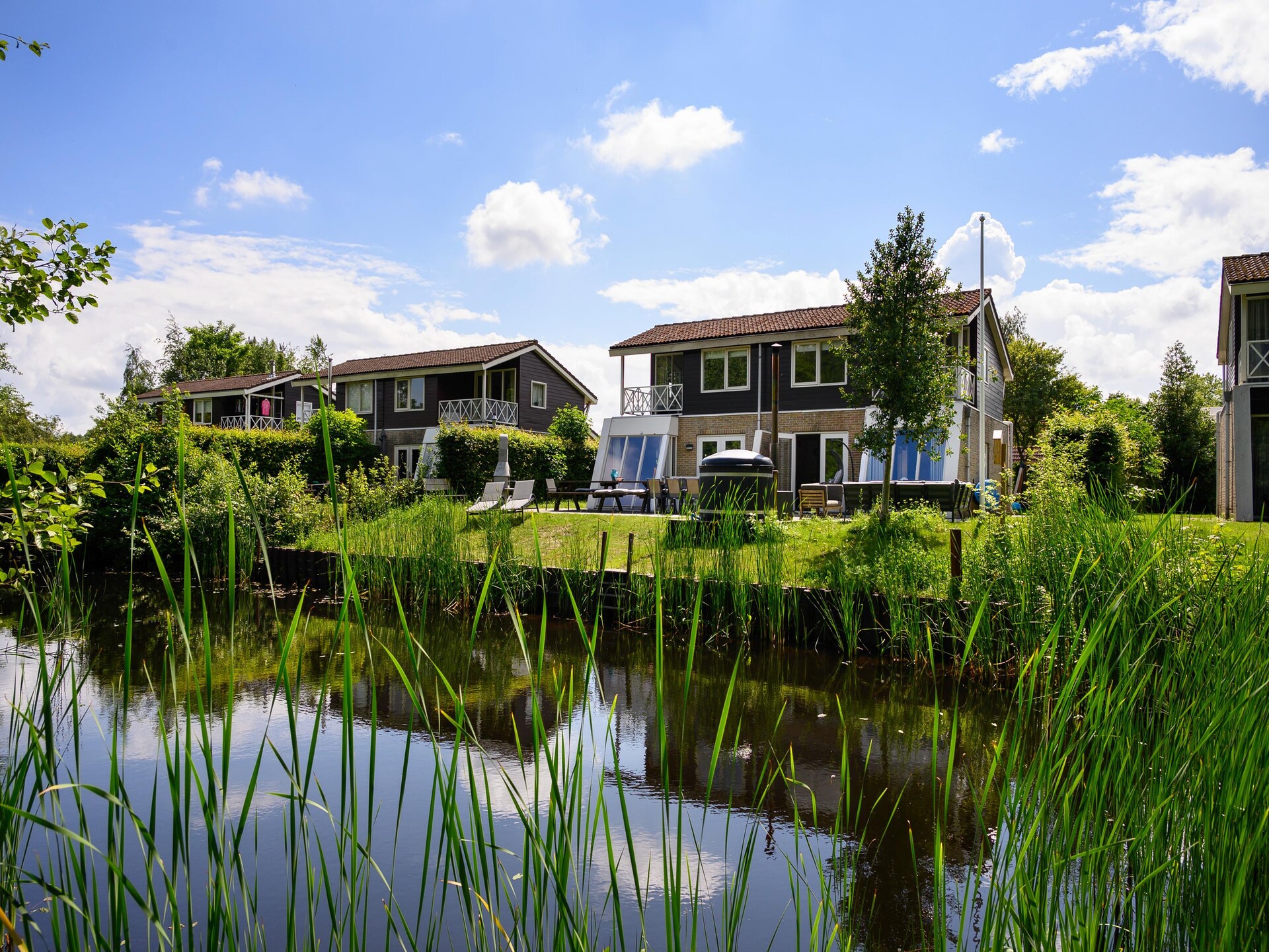 Ellersinghuis: wellnessvilla met hottub voor 18 pers. aan het water in Vlagtwedde - foto 22
