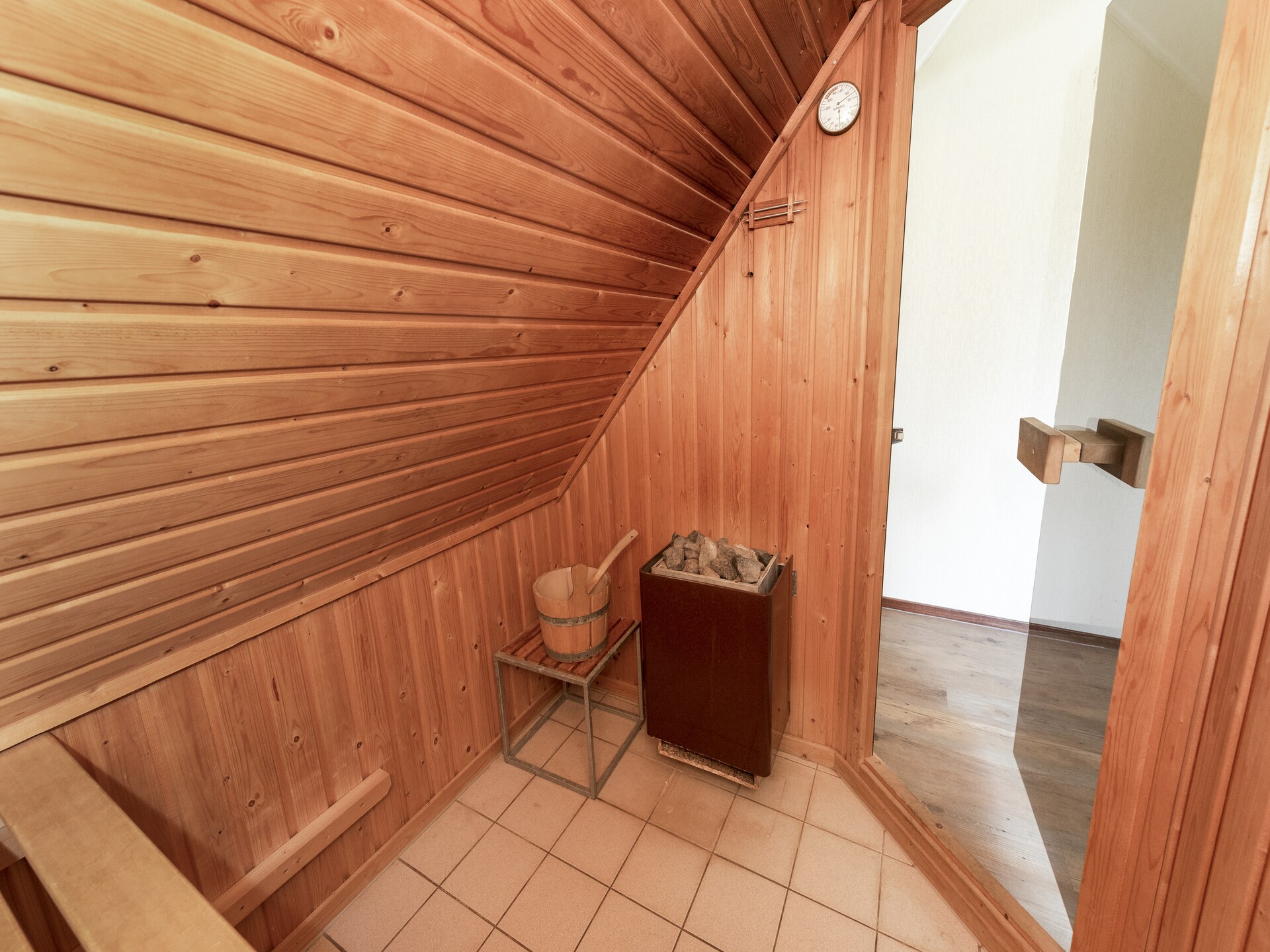 Vrijstaand vakantiehuis met sauna op groen park in Brabantse bossen - foto 37