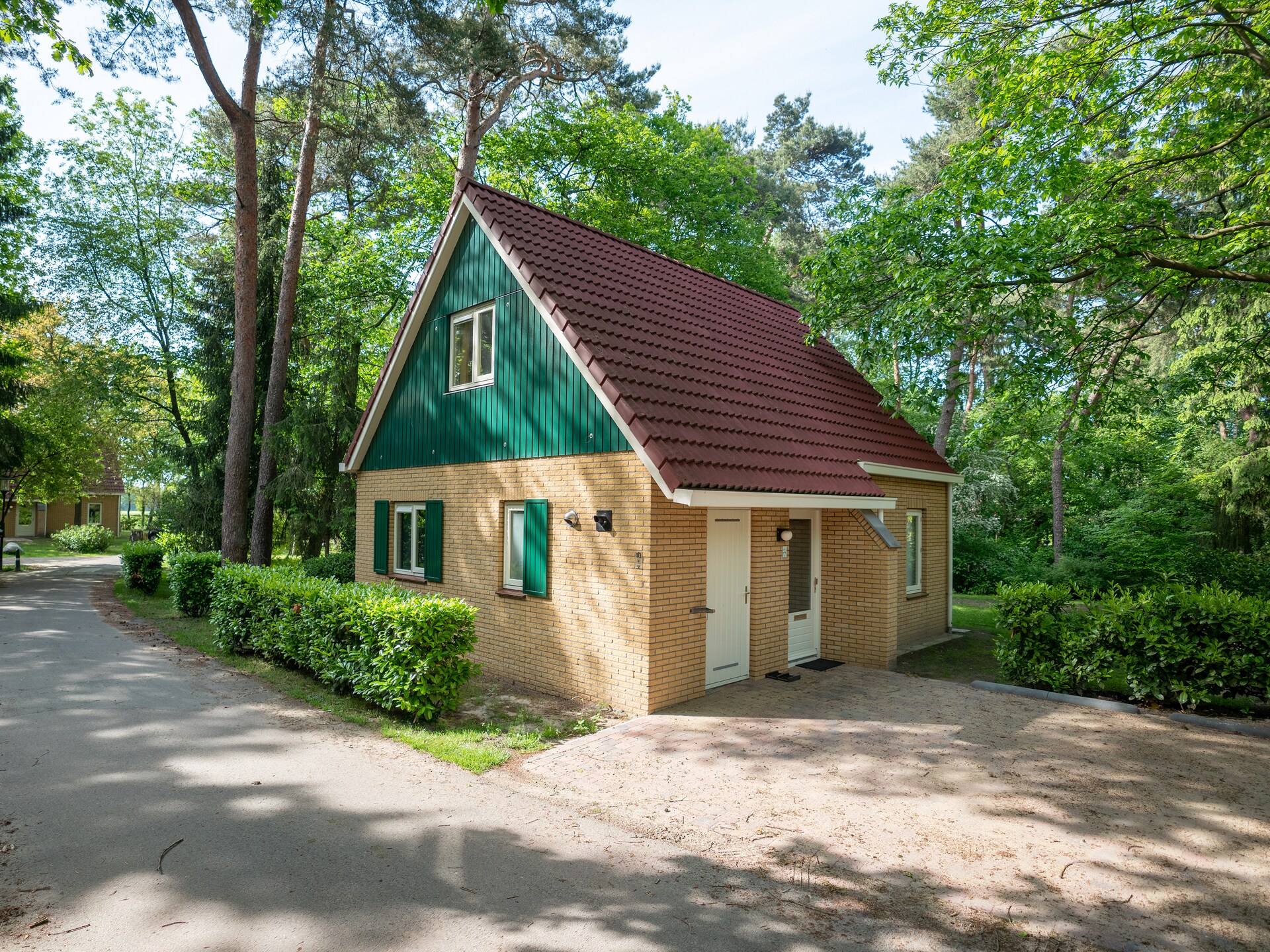 Vrijstaand vakantiehuis met sauna op bosrijk park in Noord-Brabant - foto 3