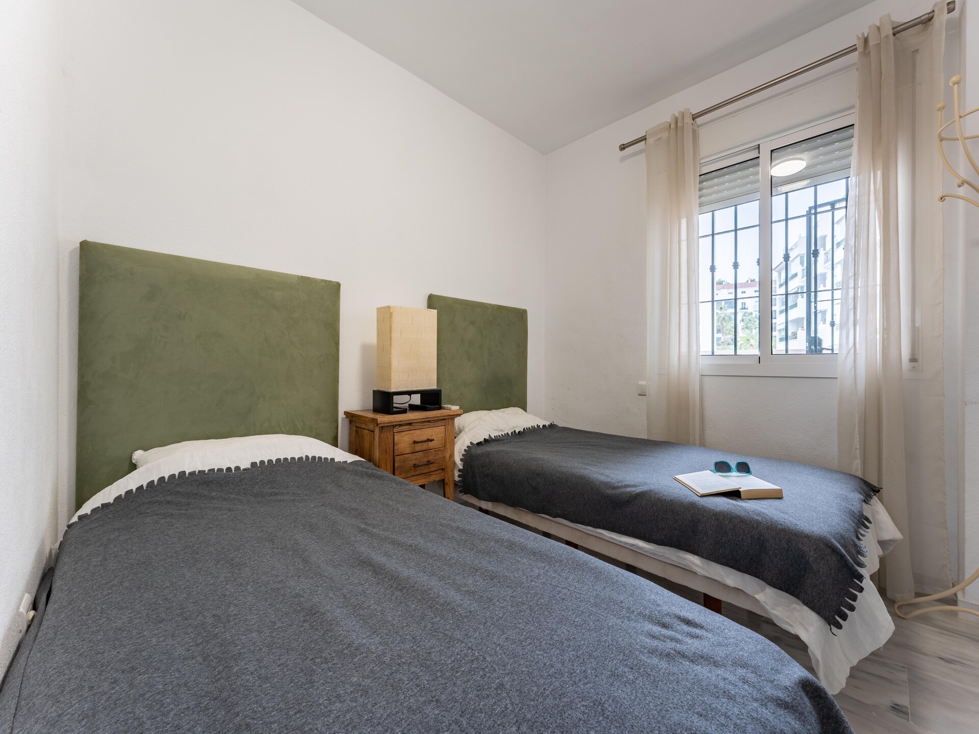 Prachtig penthouse aan de golfbaan in Mijas met zeezicht voor 6 personen - foto 16