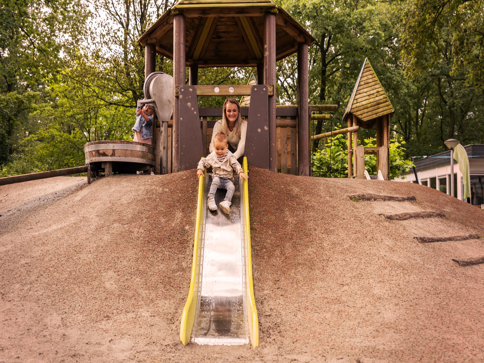 Charmante boshut op de Veluwe bij Parc Heihaas in Putten - foto 21