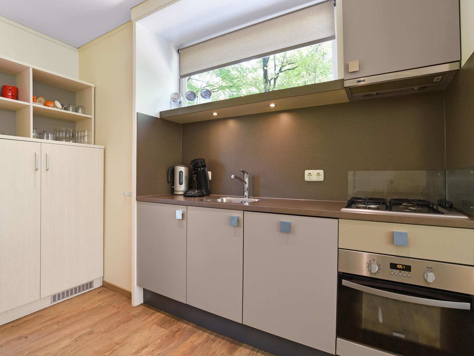 Vrijstaande bungalow voor 8 personen op bosrijk vakantiepark Parc Heihaas - foto 4