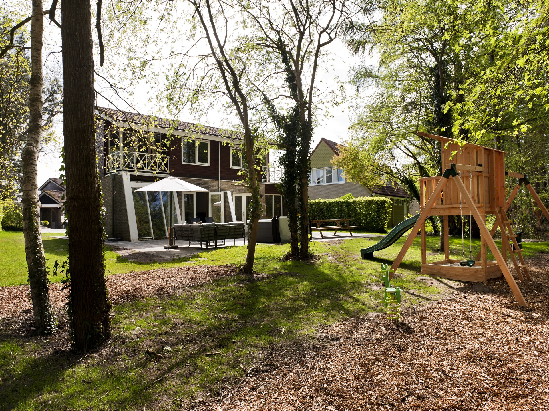 Abeltjeshuis Wellness de luxe: 20-persoons villa met buitenspa aan het water - foto 5