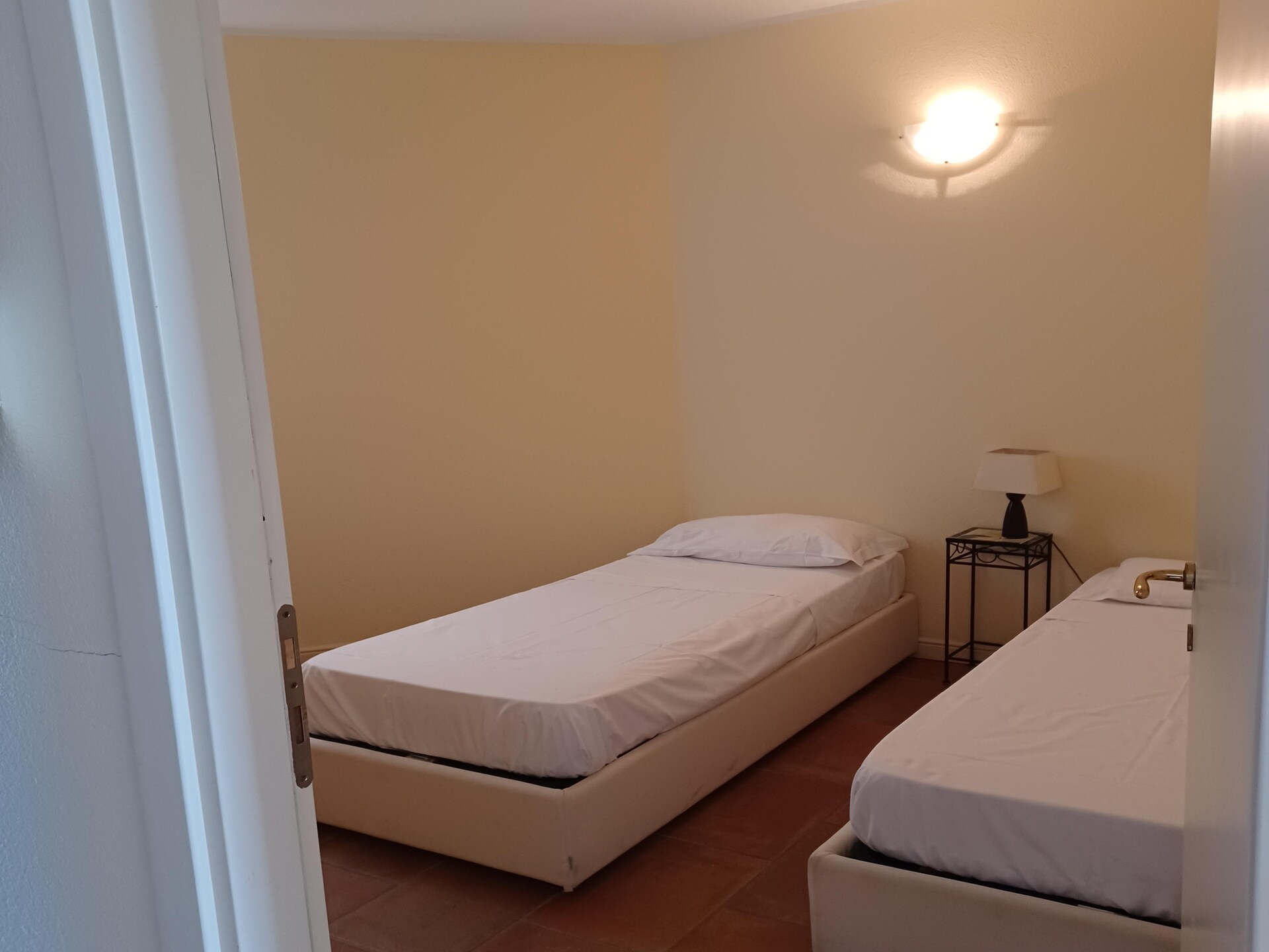 Licht vakantiehuis Vigneto E 24 in Oggebbio met eigen tuin - foto 10