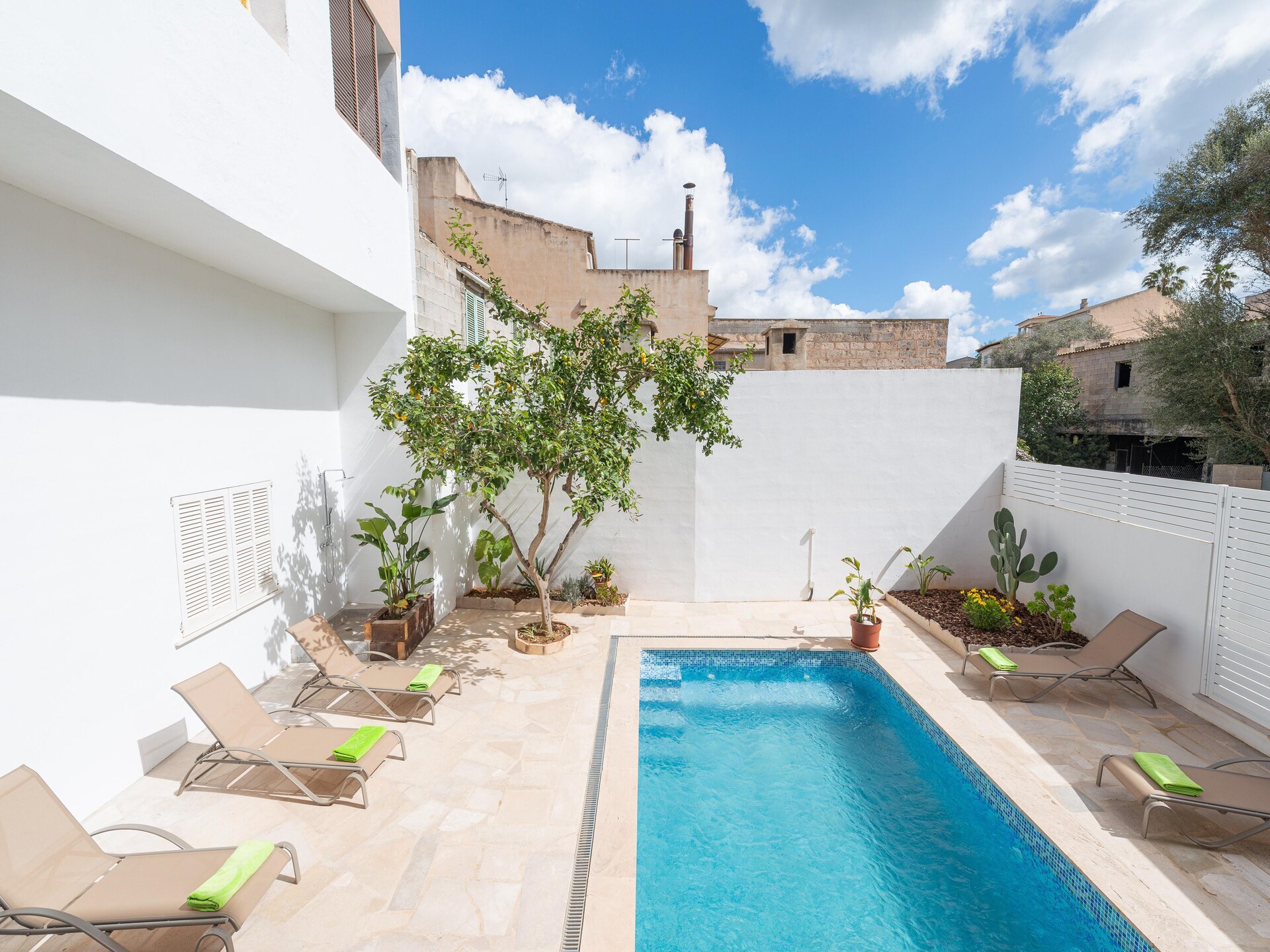 Stijlvol dorpshuis met patio, privézwembad en jacuzzi in Maria de la Salut - foto 14