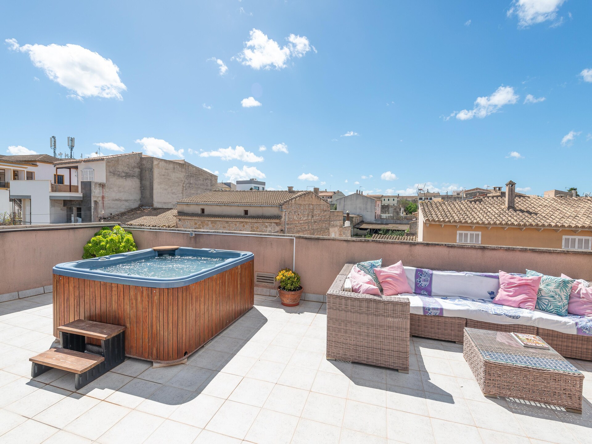 Stijlvol dorpshuis met patio, privézwembad en jacuzzi in Maria de la Salut - foto 5