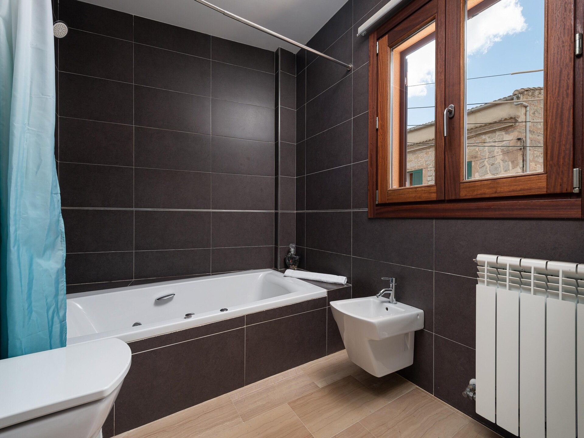Stijlvol dorpshuis met patio, privézwembad en jacuzzi in Maria de la Salut - foto 30