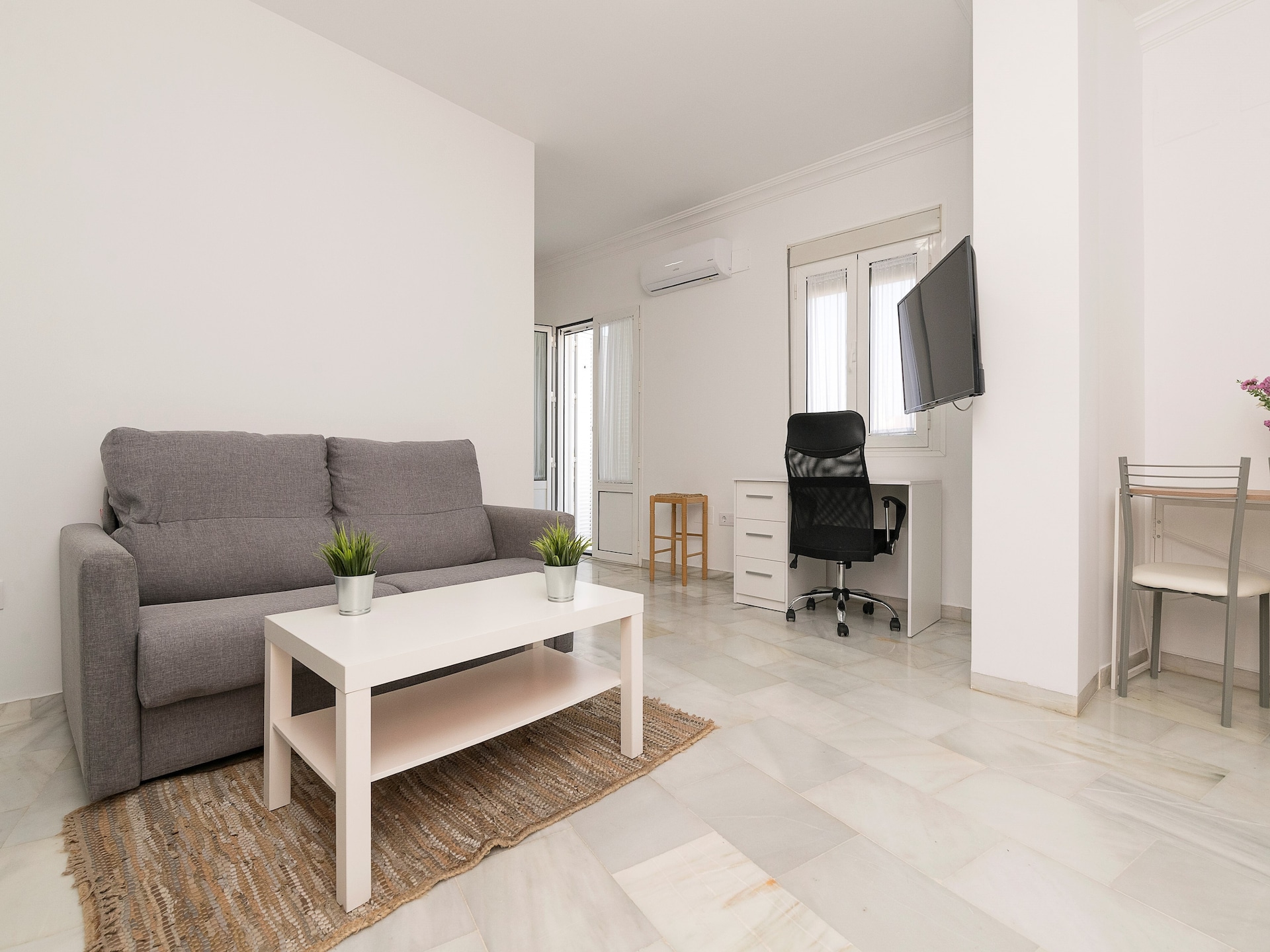 Sfeervol appartement aan de rivier in Chiclana met balkon en uitzicht - foto 1