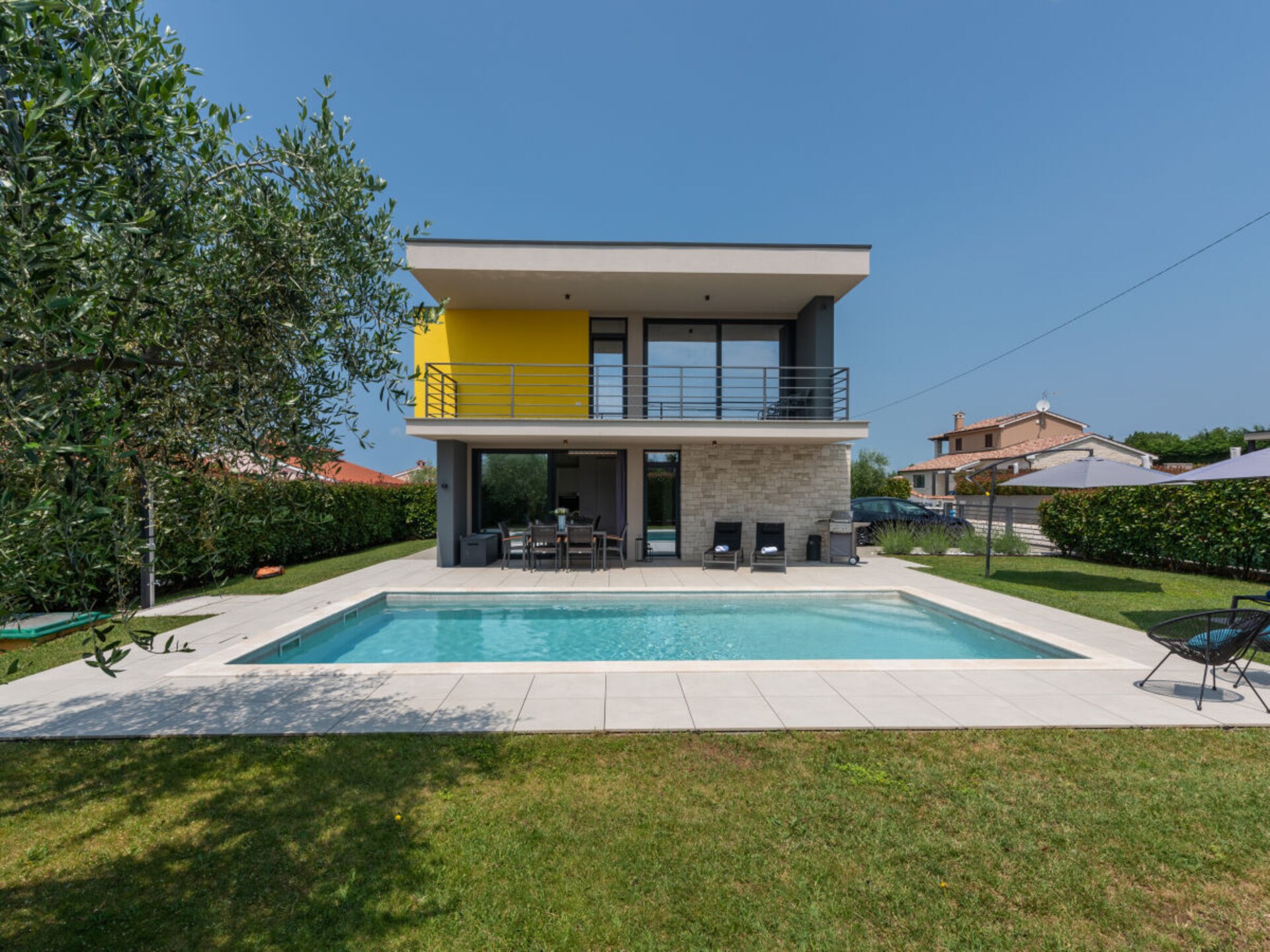 Design villa in Dracevac: 4 personen, 2 slaapkamers, 100m² pure rust - foto 3
