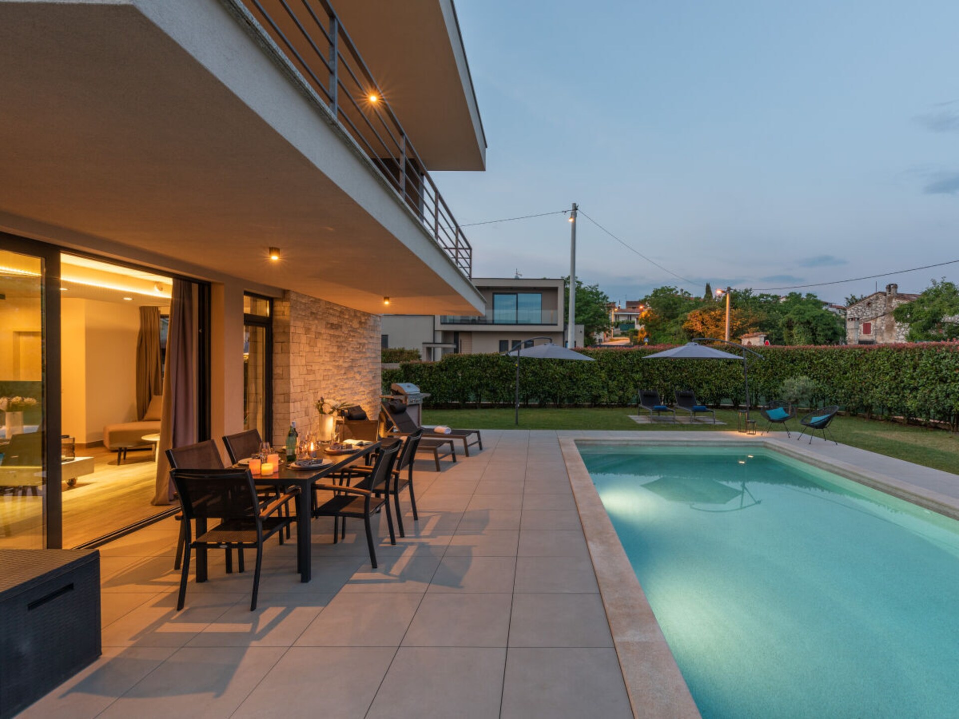 Design villa in Dracevac: 4 personen, 2 slaapkamers, 100m² pure rust - foto 12