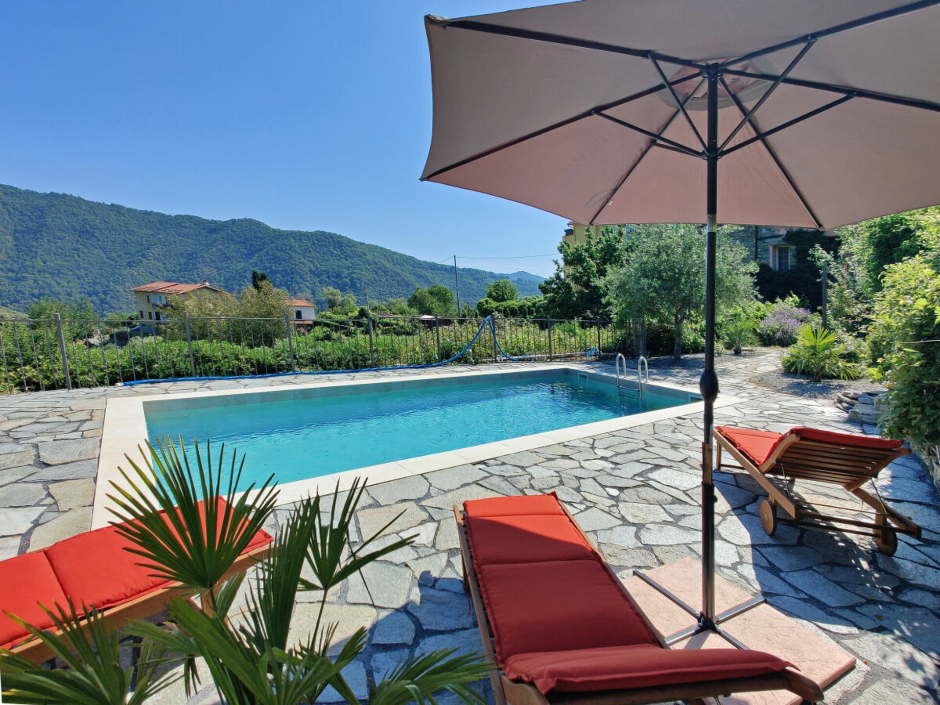 Casa Oreggi: Ruim vakantiehuis met zwembad en panoramisch uitzicht in Ligurië - foto 8