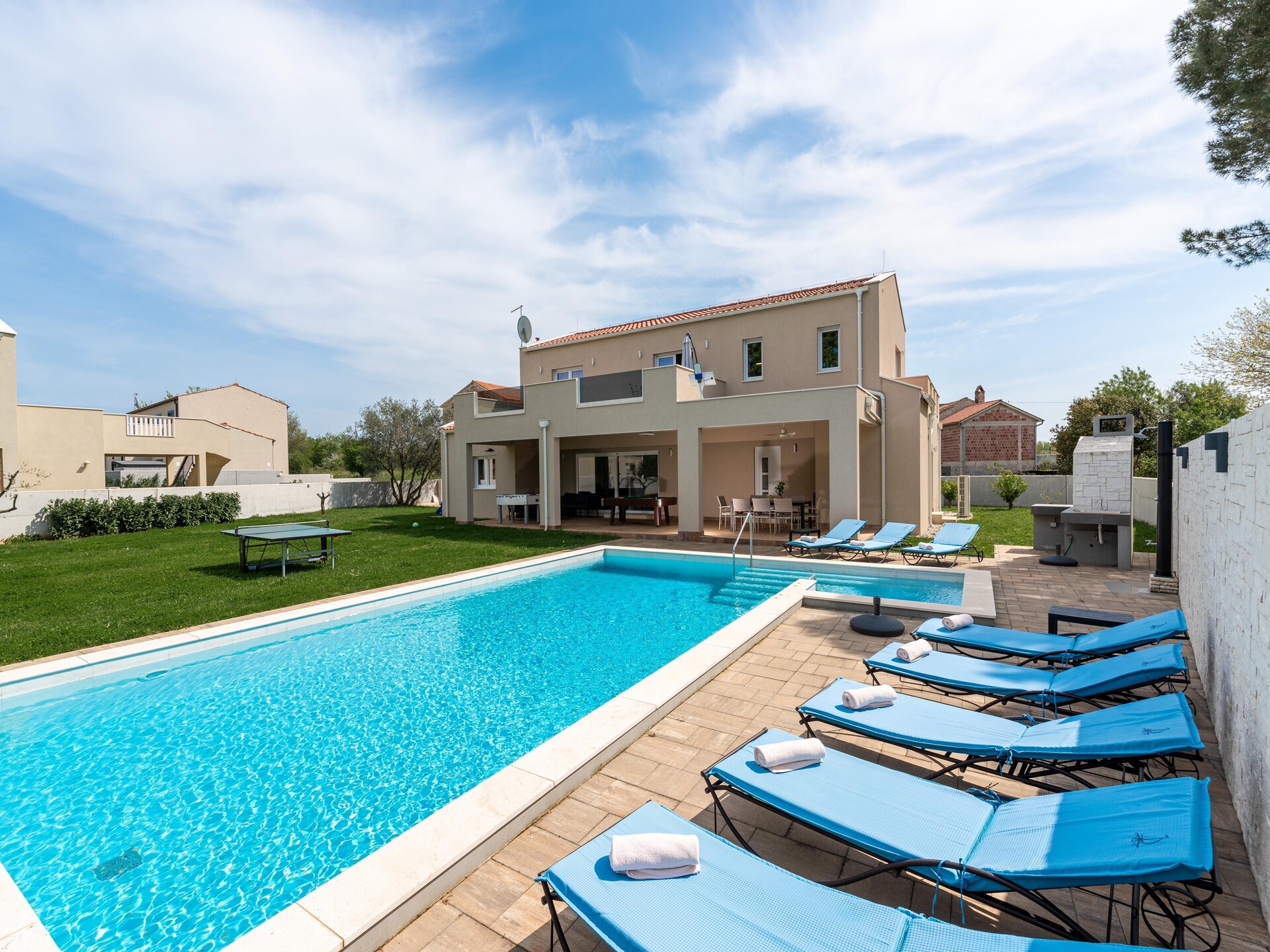 Villa Arancin: Ruim vakantiehuis met privézwembad en sauna in Brtonigla - foto 1