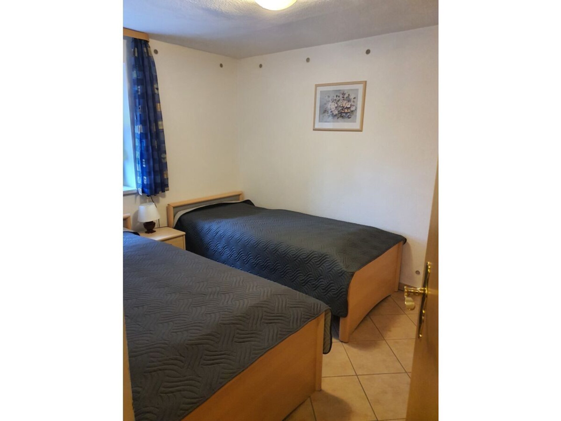 Rustiek vakantiehuis aan de bosrand met weids bergpanorama in Schnett - foto 19