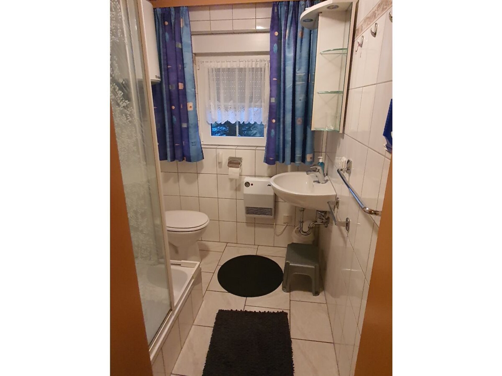 Rustiek vakantiehuis aan de bosrand met weids bergpanorama in Schnett - foto 20