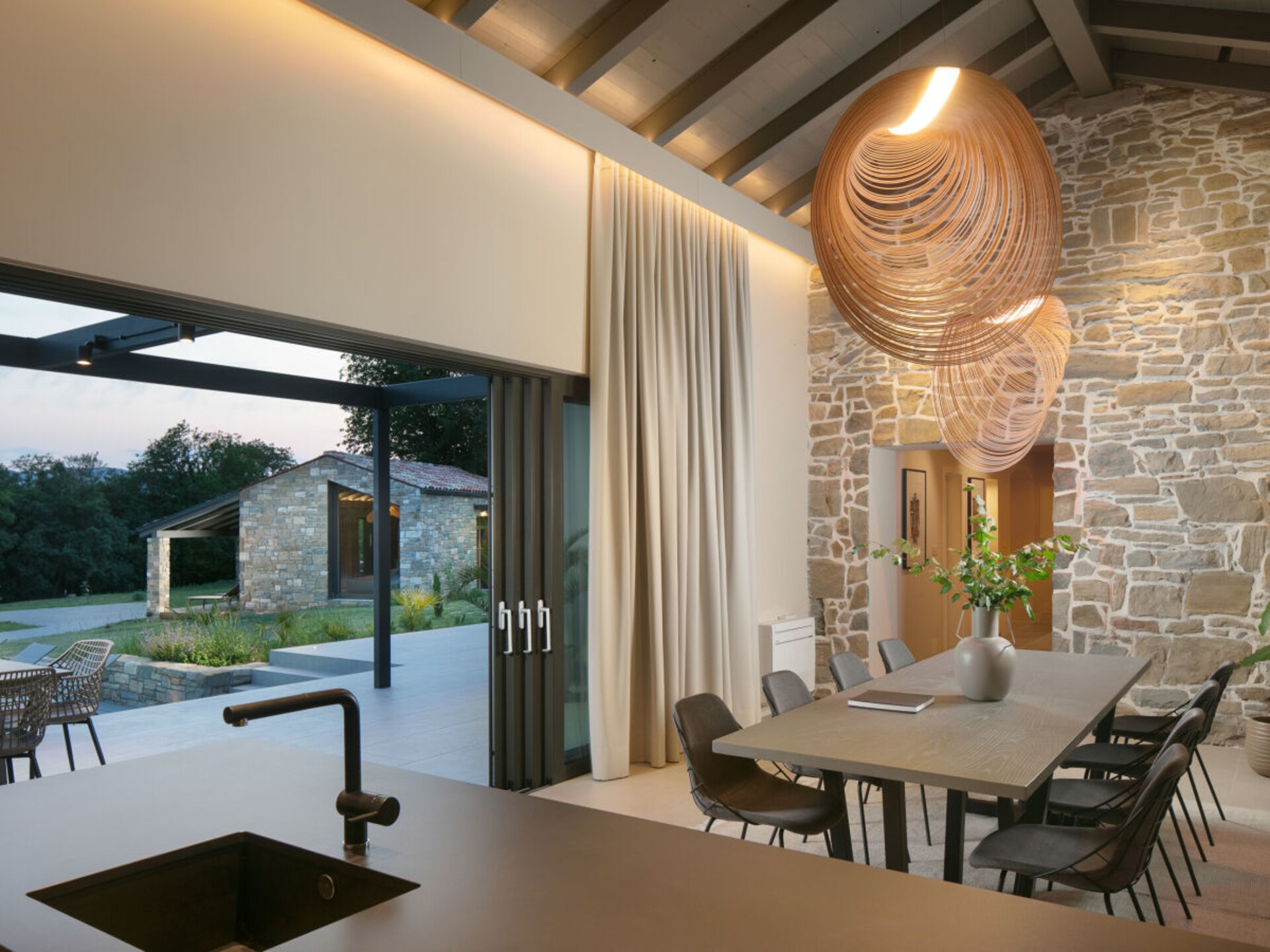 Designvilla met privézwembad, sauna en jacuzzi voor 8 personen bij Kršan - foto 28