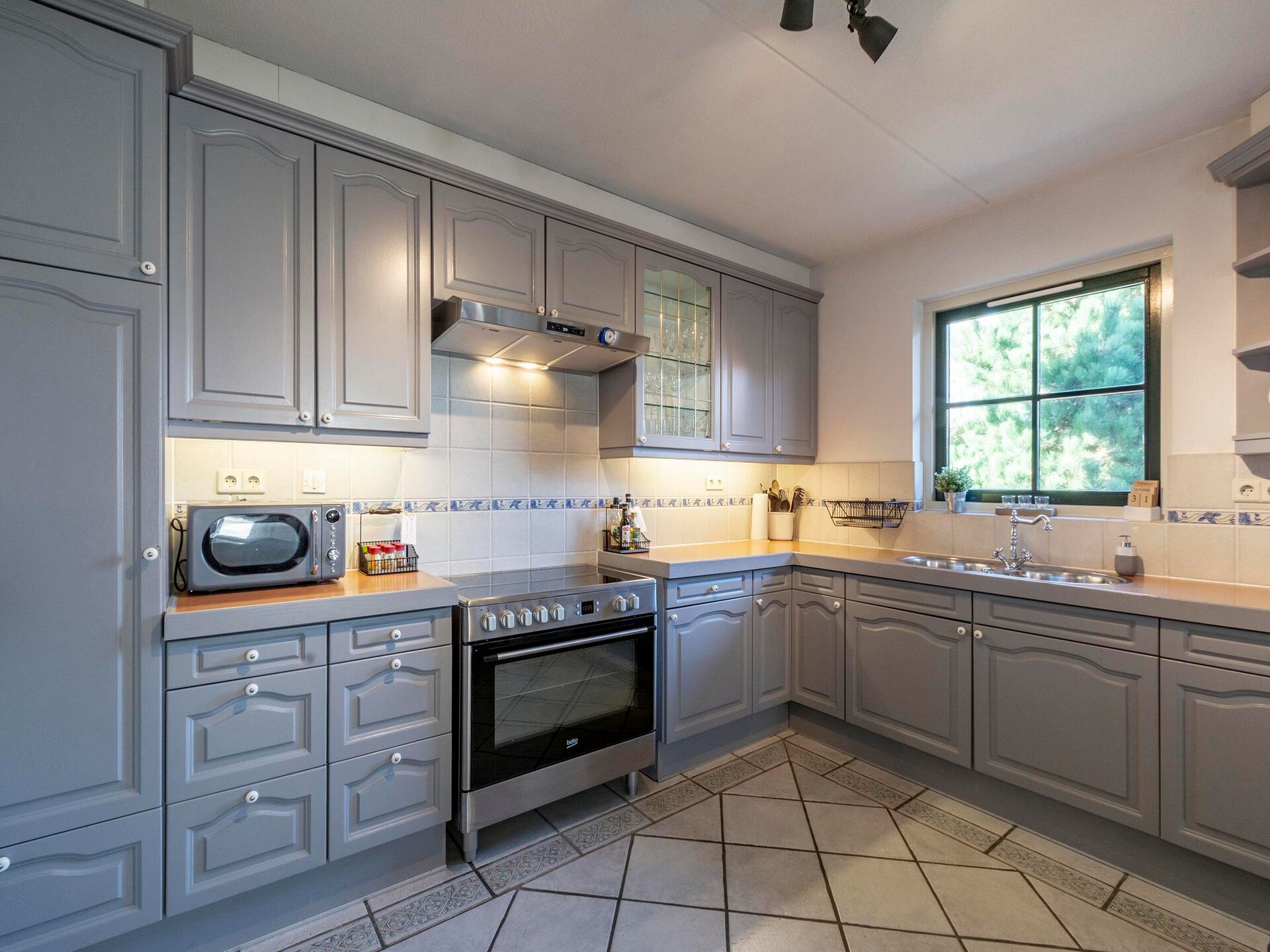 Modern vakantiehuis in Callantsoog, 1,5 km van strand en Zwanenwater - foto 4