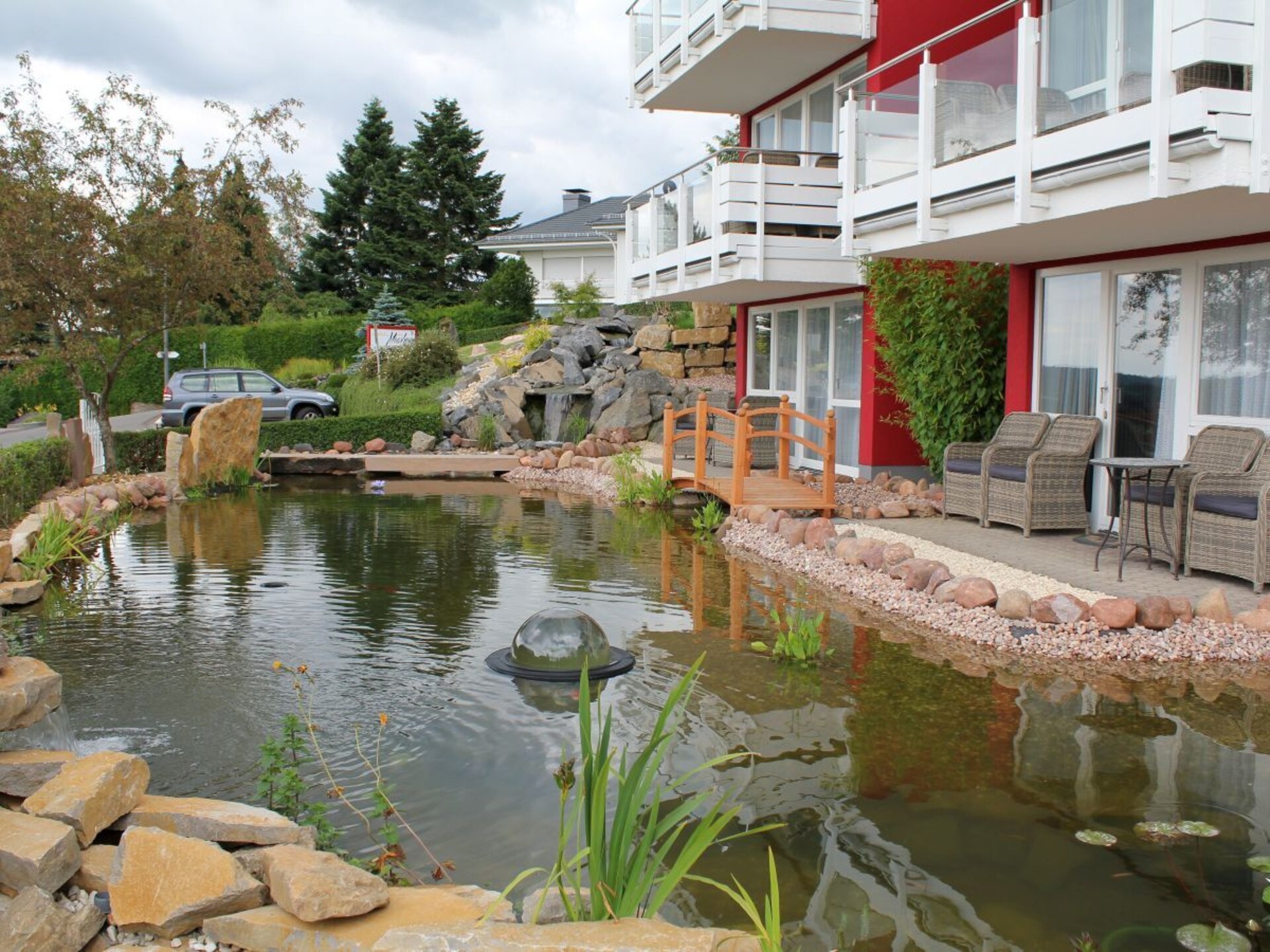 Vakantiehuis 6p met whirlpool en uitzicht op de Schalkenmehrener Maar - foto 32