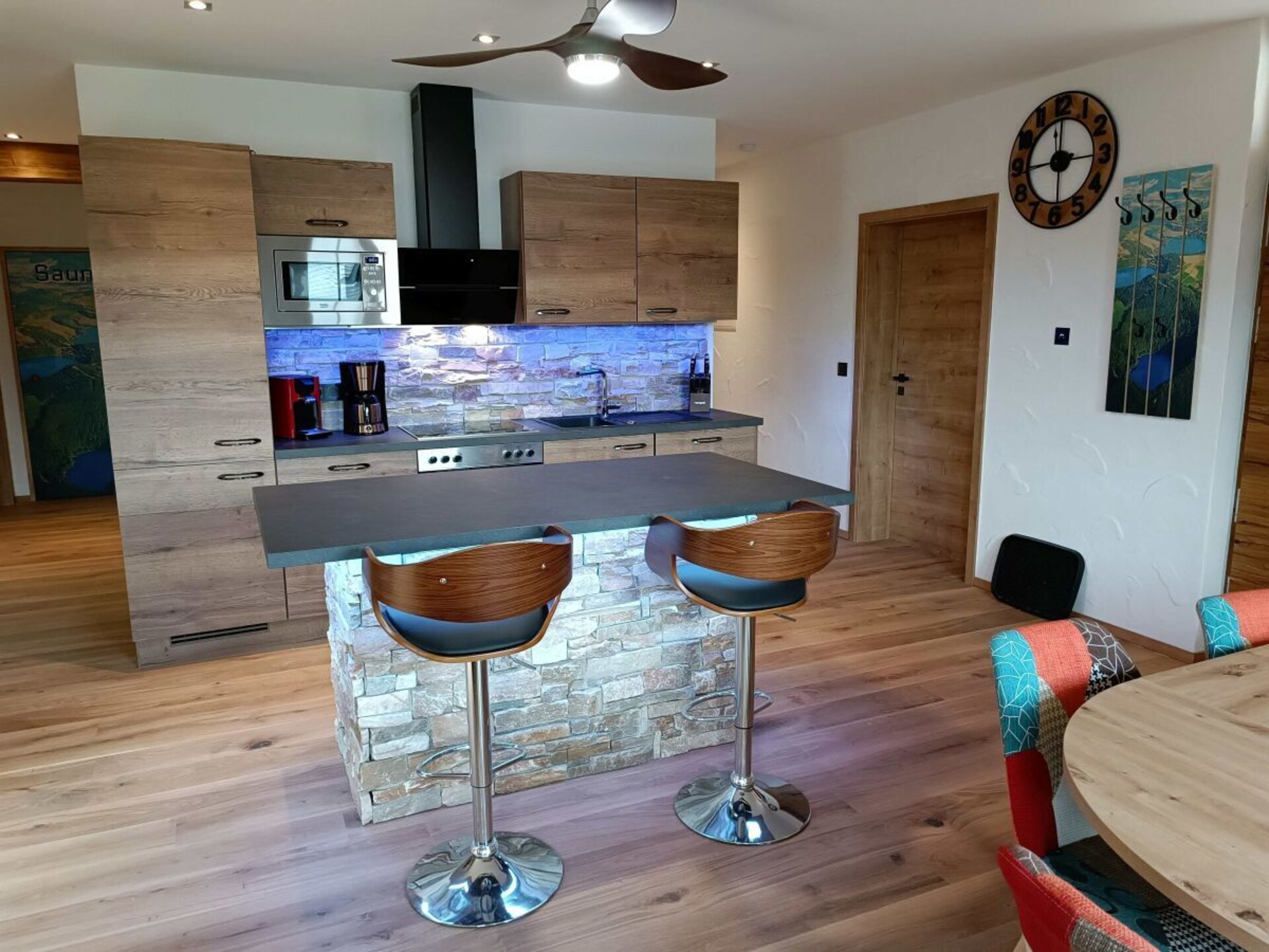 Luxe vakantiechalet met sauna en whirlpools bij het meer van Schalkenmehren - foto 17